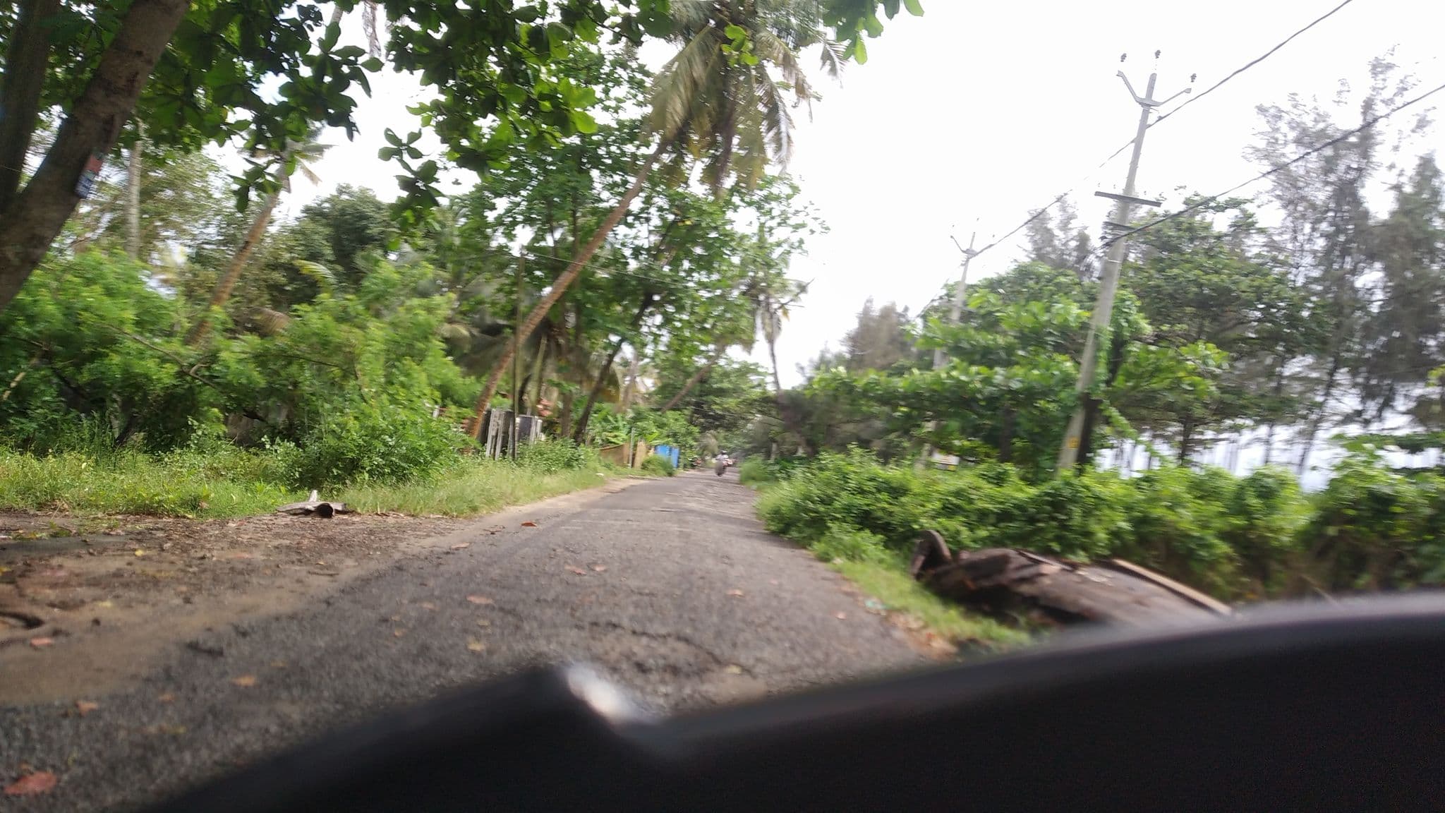 Street view near Peyolis Place, Vadakakarai — © jothishbabu (CC BY-SA · Mapillary)