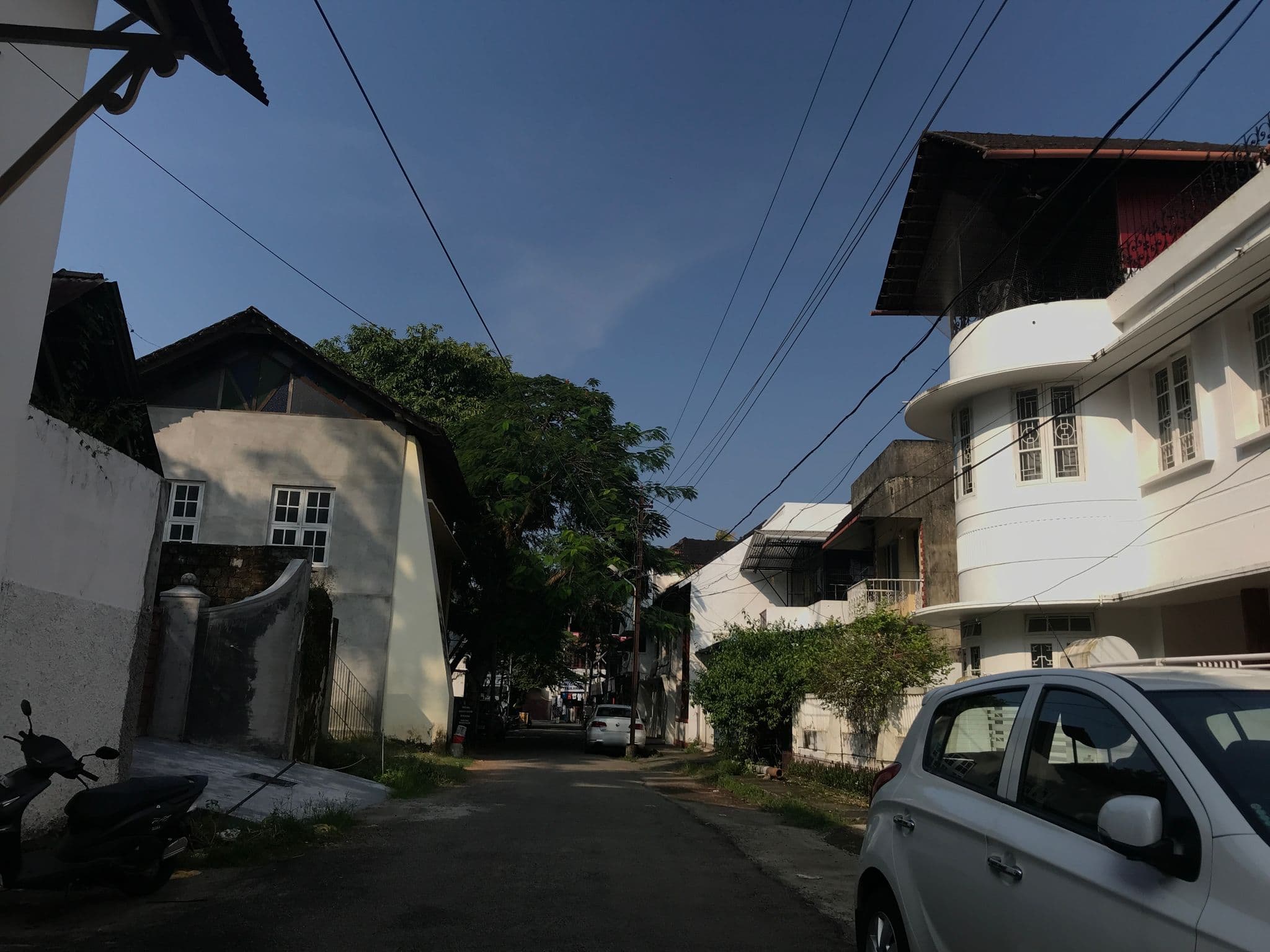 Street view near Taj Home Stay, Vypīn — © livableurbanism (CC BY-SA · Mapillary)
