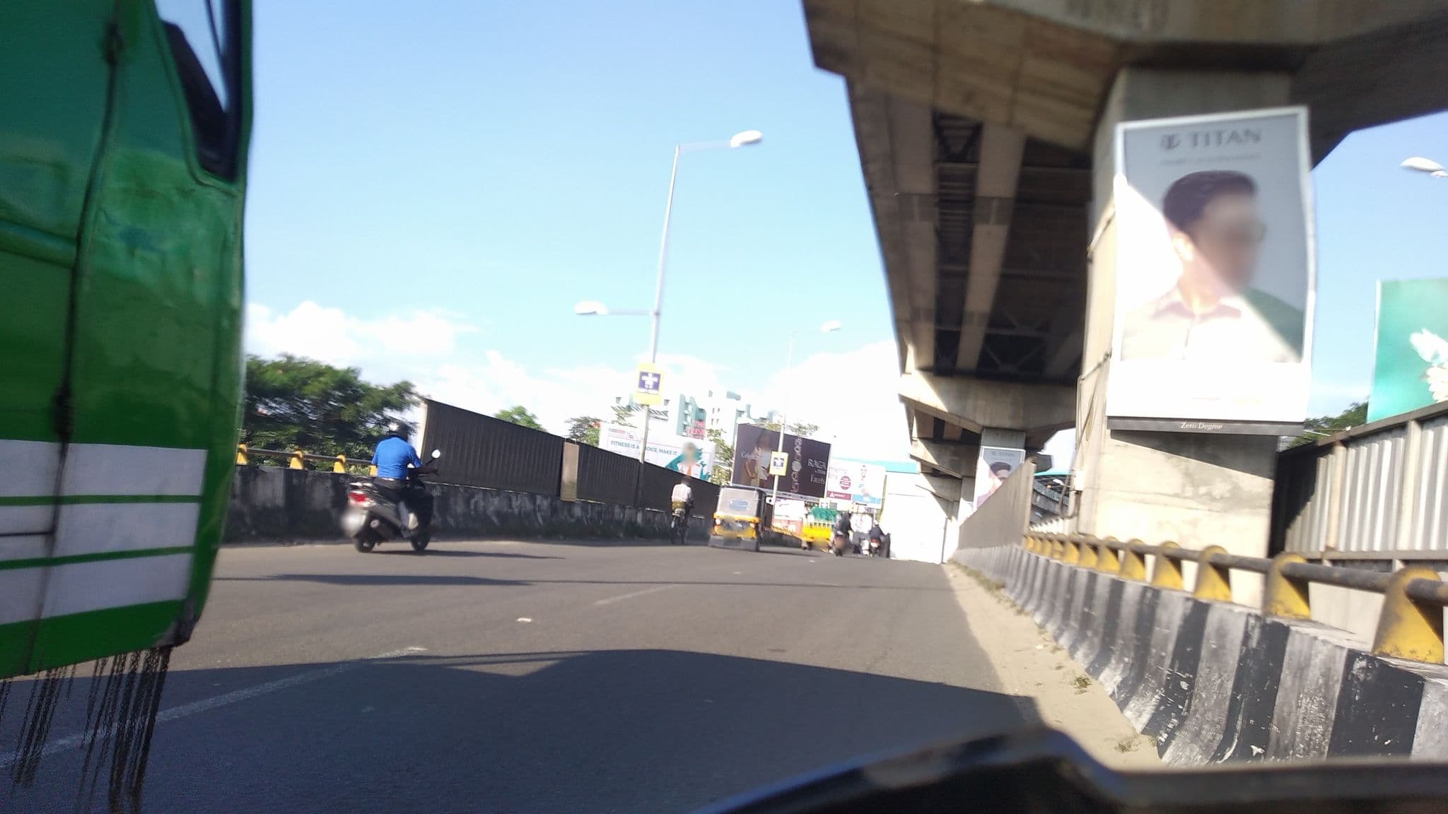 Street view near classic tourist home, Kanayannur — © jothishbabu (CC BY-SA · Mapillary)