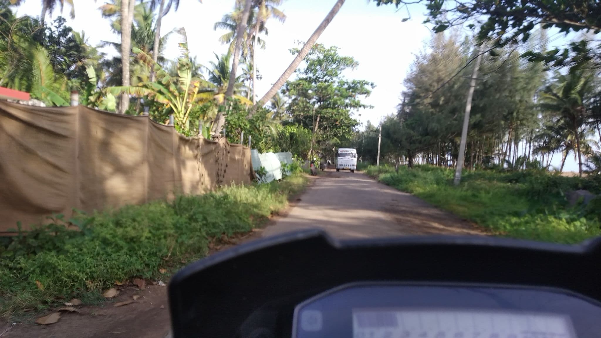 Street view near Cherai Beach Retreat, Vadakakarai — © jothishbabu (CC BY-SA · Mapillary)