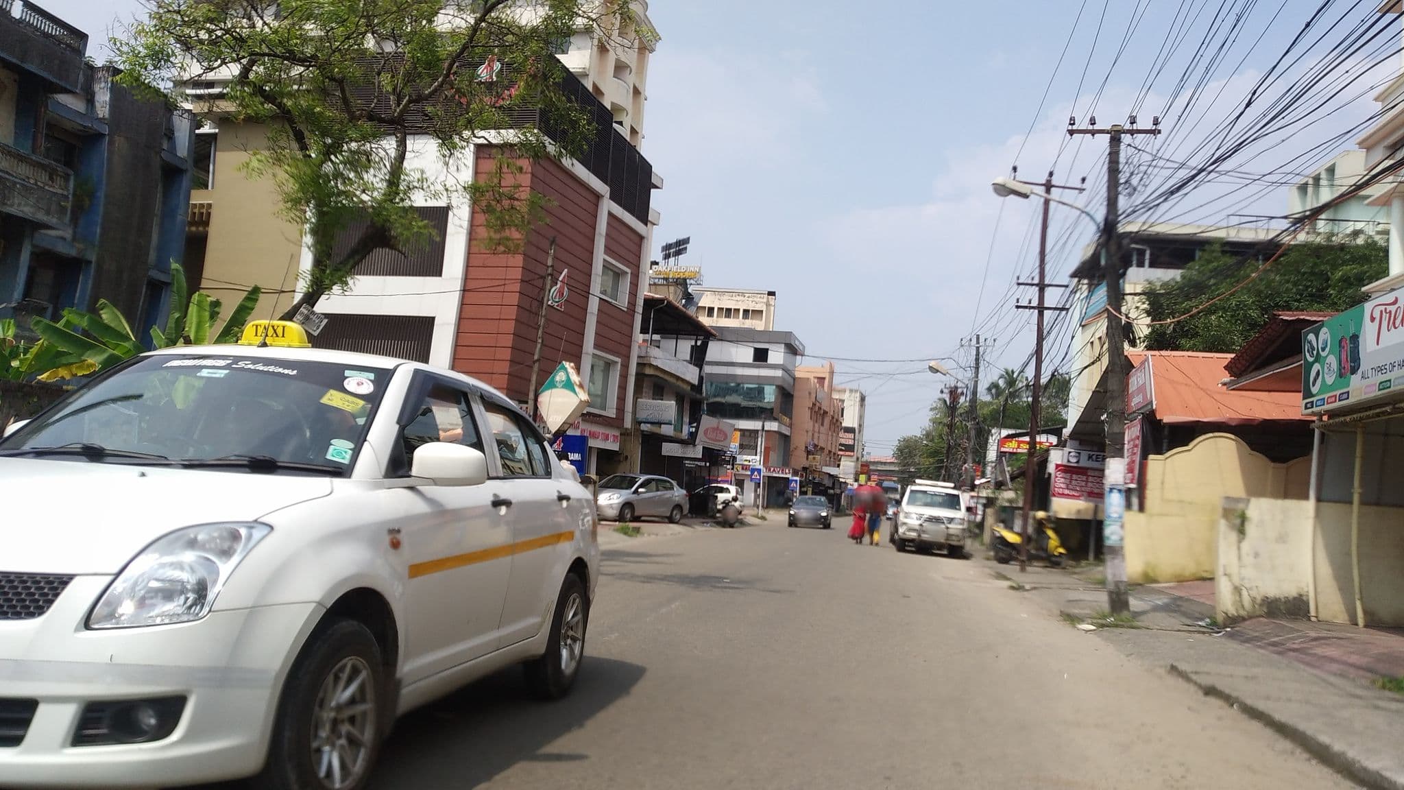Street view near OYO 1400 Cochin Metro, Kanayannur — © jothishbabu (CC BY-SA · Mapillary)