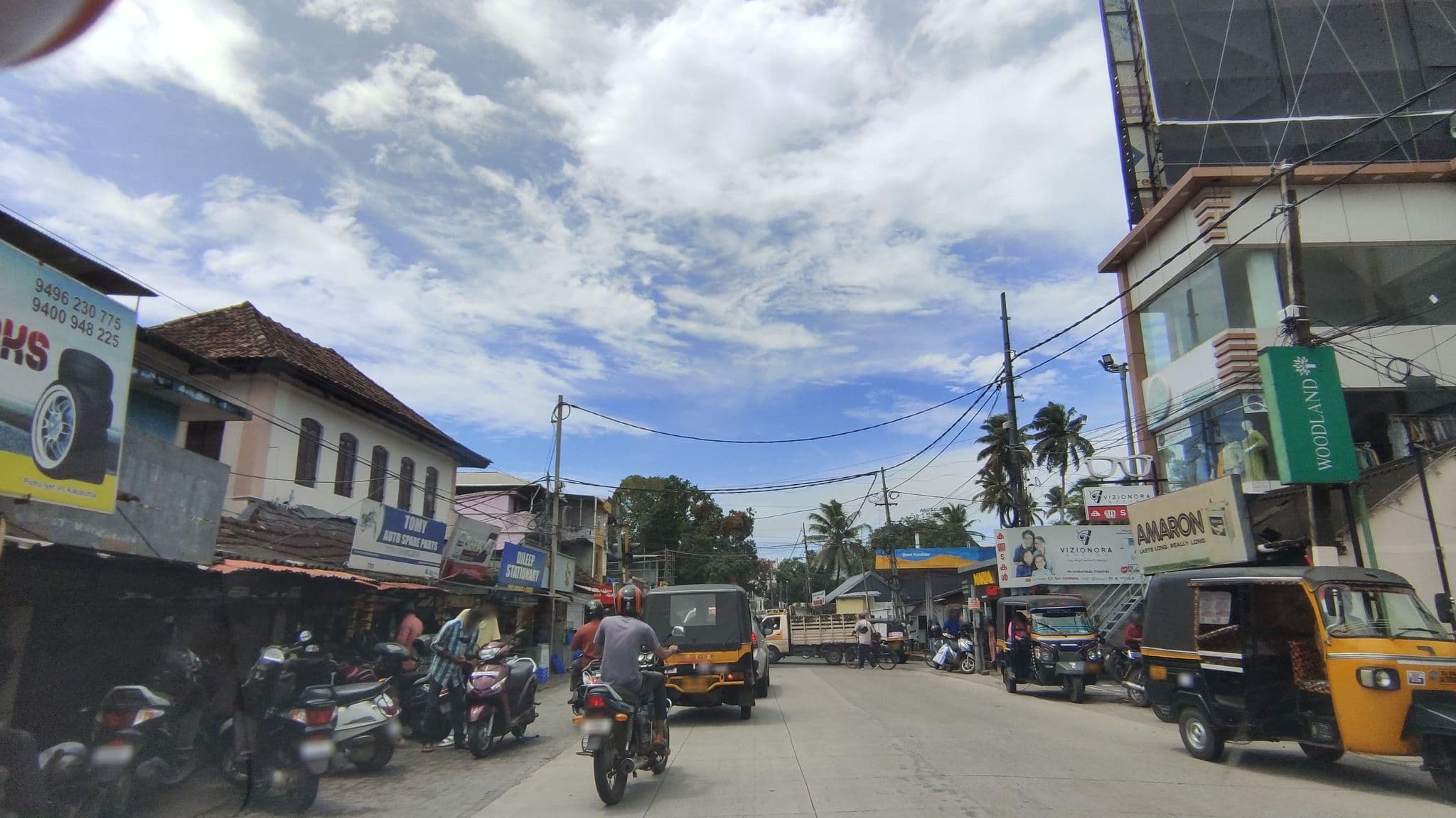 Street view near The Dream Heaven, Alappuzha — © V15 (CC BY-SA · Mapillary)