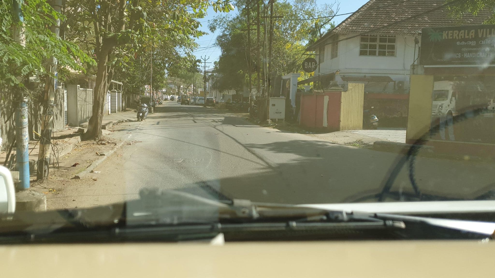 Street view near Sajhome, Vypīn — © nmldvn04 (CC BY-SA · Mapillary)