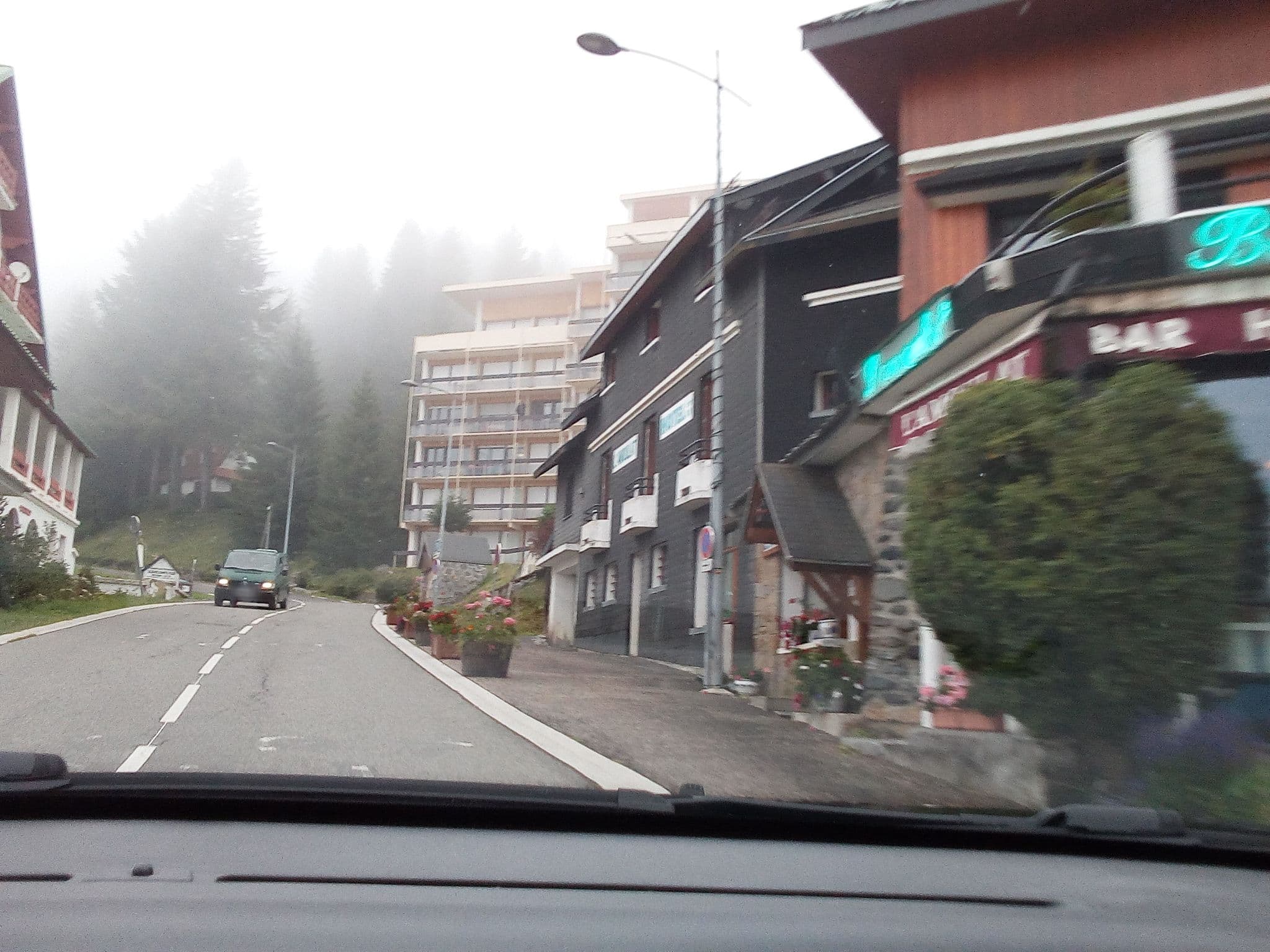Street view near L'Amoulat, Laruns — © atabaraud (CC BY-SA · Mapillary)