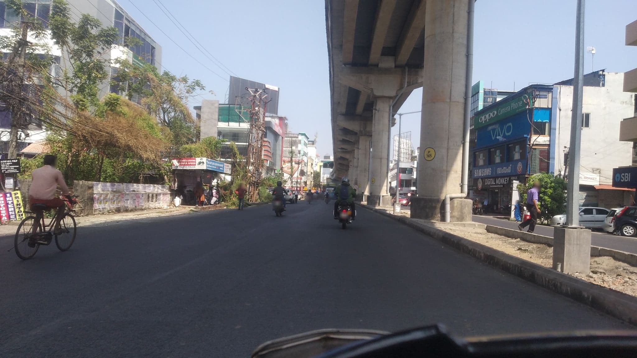 Street view near Hotel Kochi Caprice, Kanayannur — © jothishbabu (CC BY-SA · Mapillary)