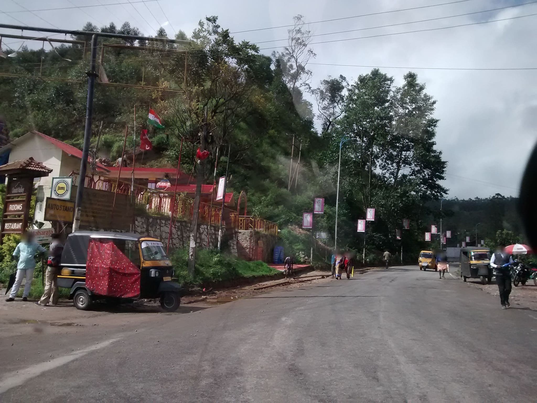 Street view near Green Cottage, Munnar — © chethan (CC BY-SA · Mapillary)