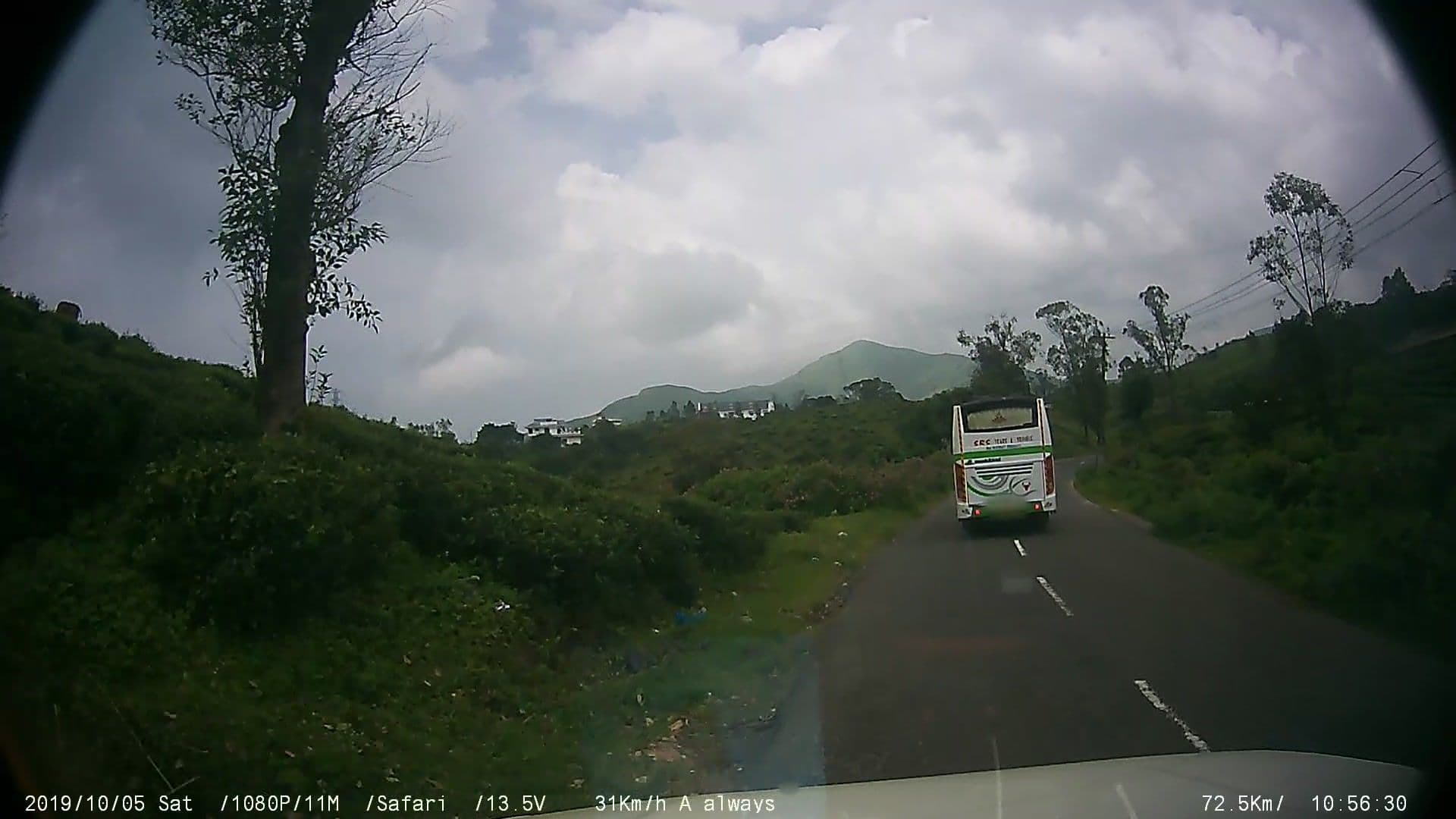 Street view near Dreamland Hill Resort, Erāttupetta — © johnichan (CC BY-SA · Mapillary)