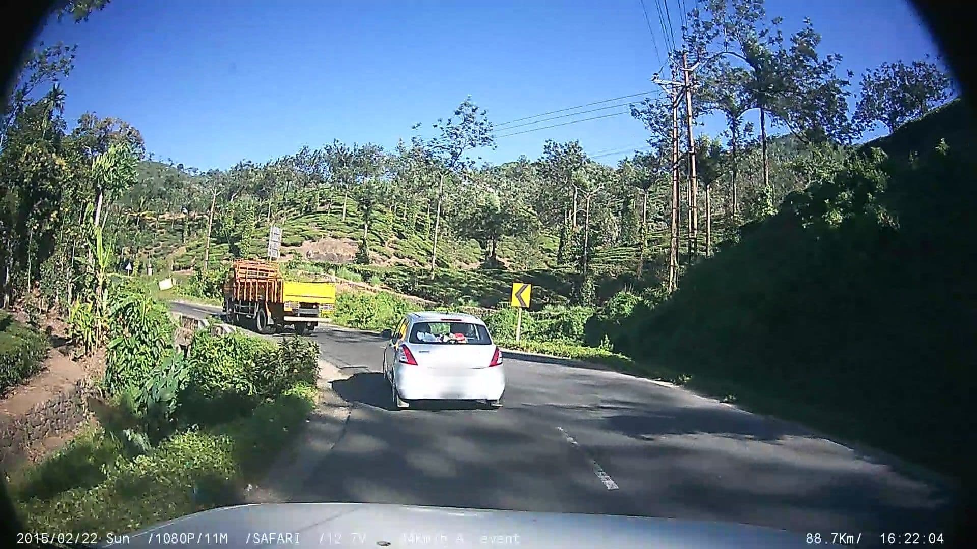 Street view near Alencherry Plantation Homestay, Cumbum — © johnichan (CC BY-SA · Mapillary)