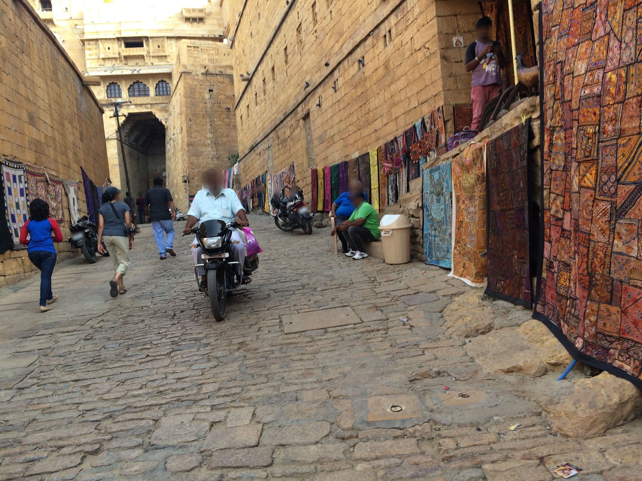 Street view near Kd Palace, Jaisalmer — © shravan91 (CC BY-SA · Mapillary)
