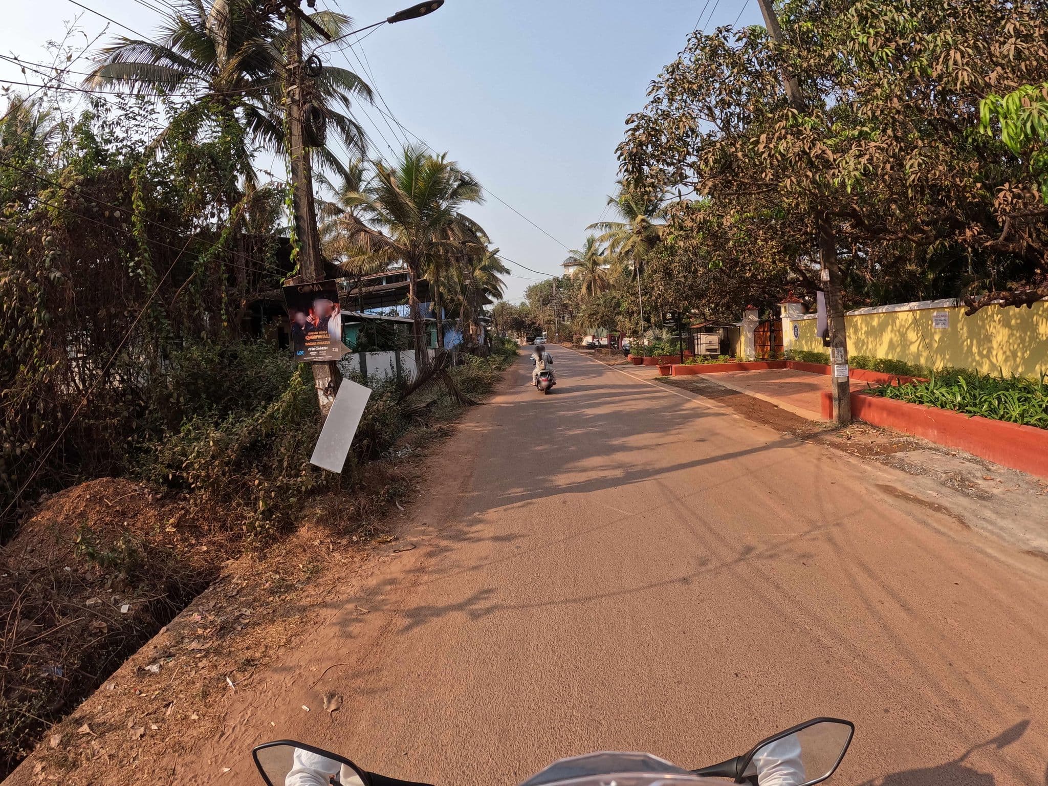 Street view near Sage Wellness, Vagator — © lucomsky (CC BY-SA · Mapillary)