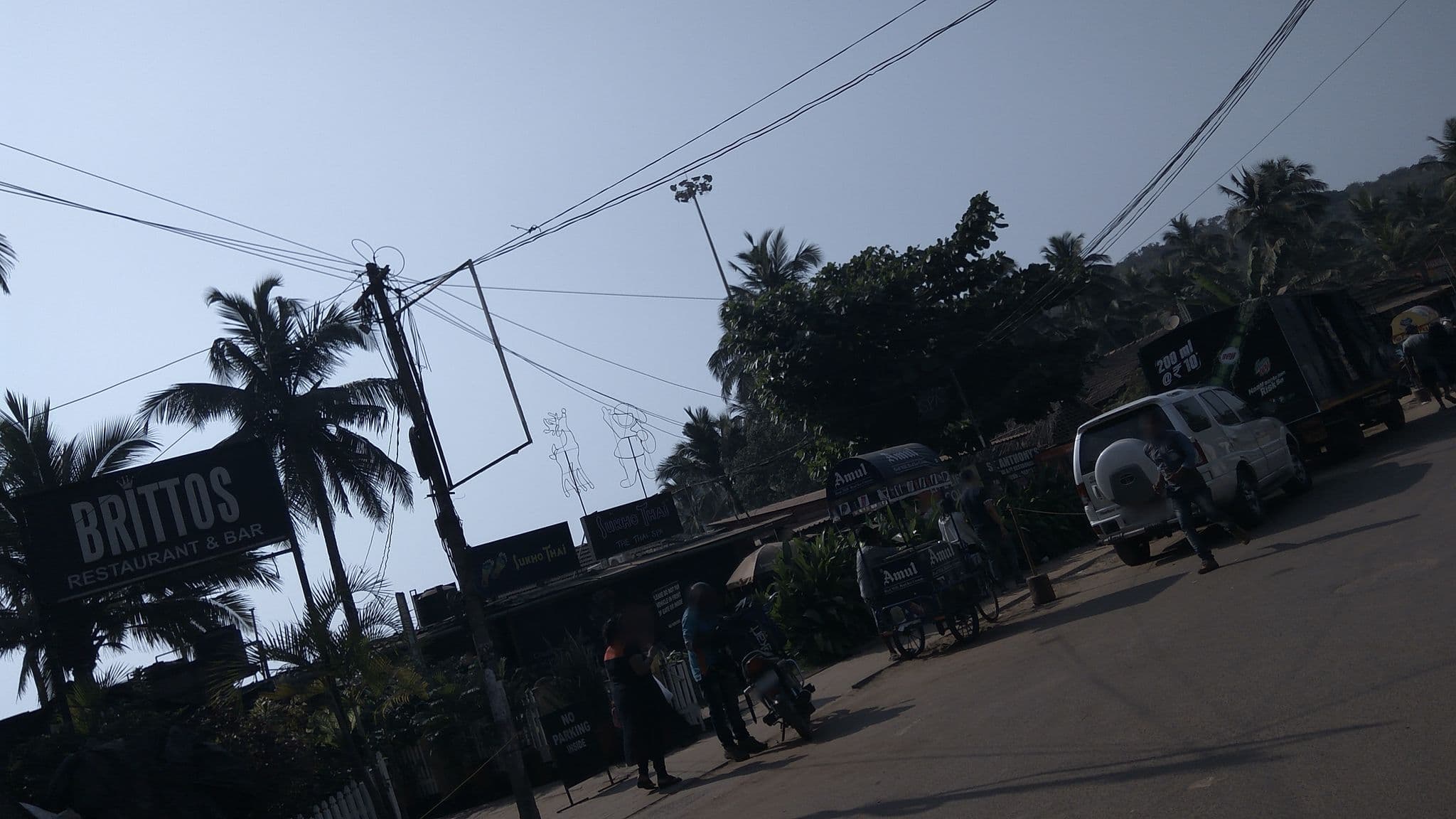 Street view near Baga Yotel, Baga — © natarajakaveeti (CC BY-SA · Mapillary)