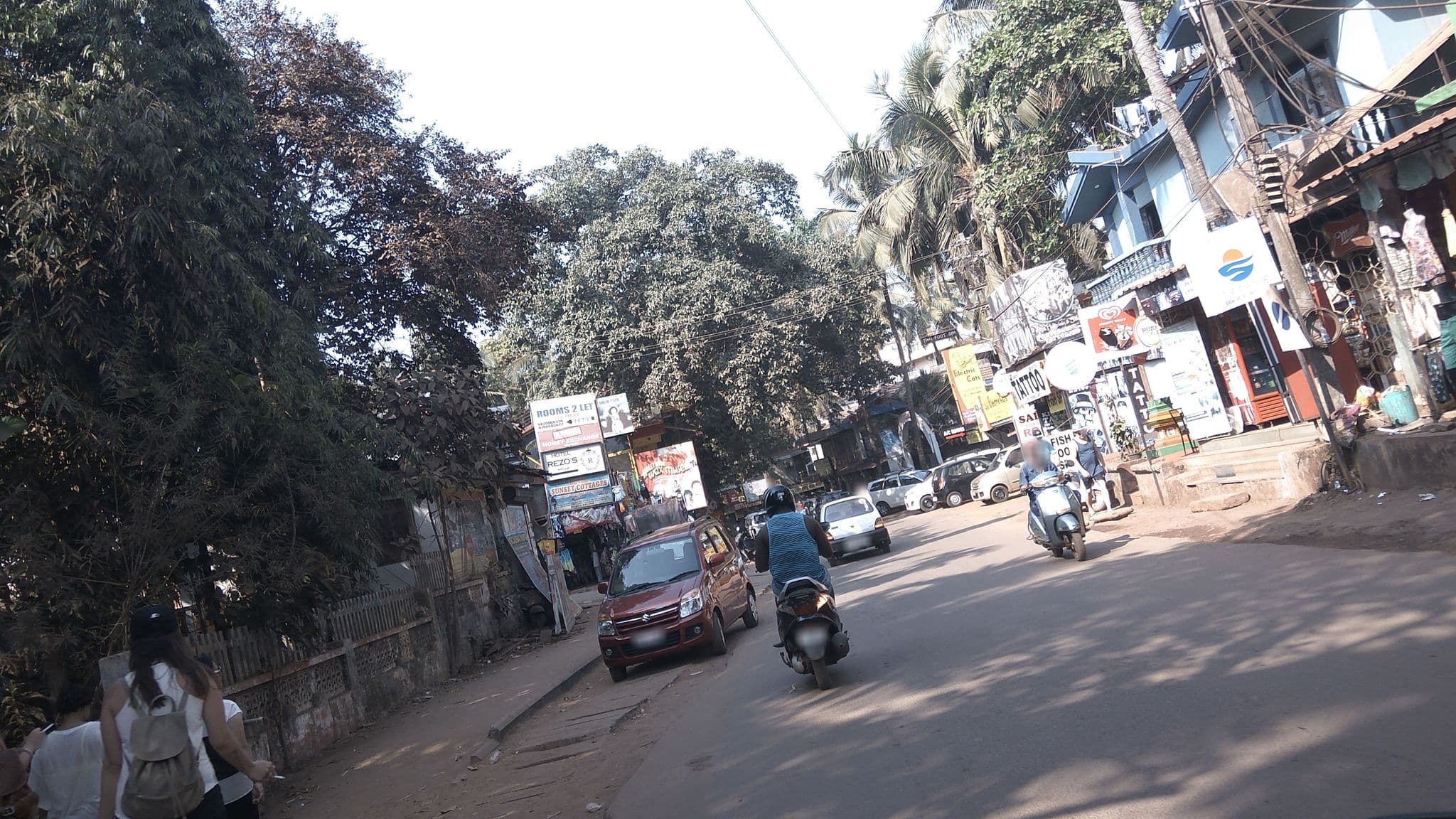 Street view near Cuba Baga, Baga — © natarajakaveeti (CC BY-SA · Mapillary)