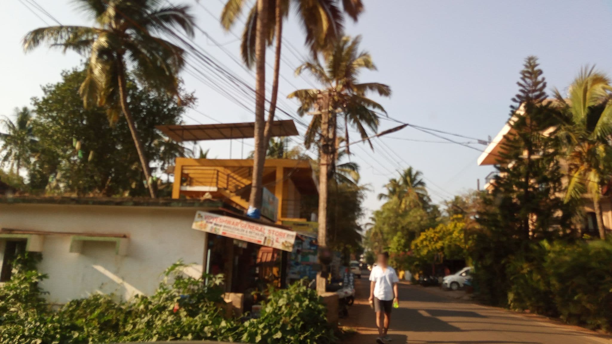 Street view near Calangute Grande Hotel, Calangute — © pradeepbv (CC BY-SA · Mapillary)