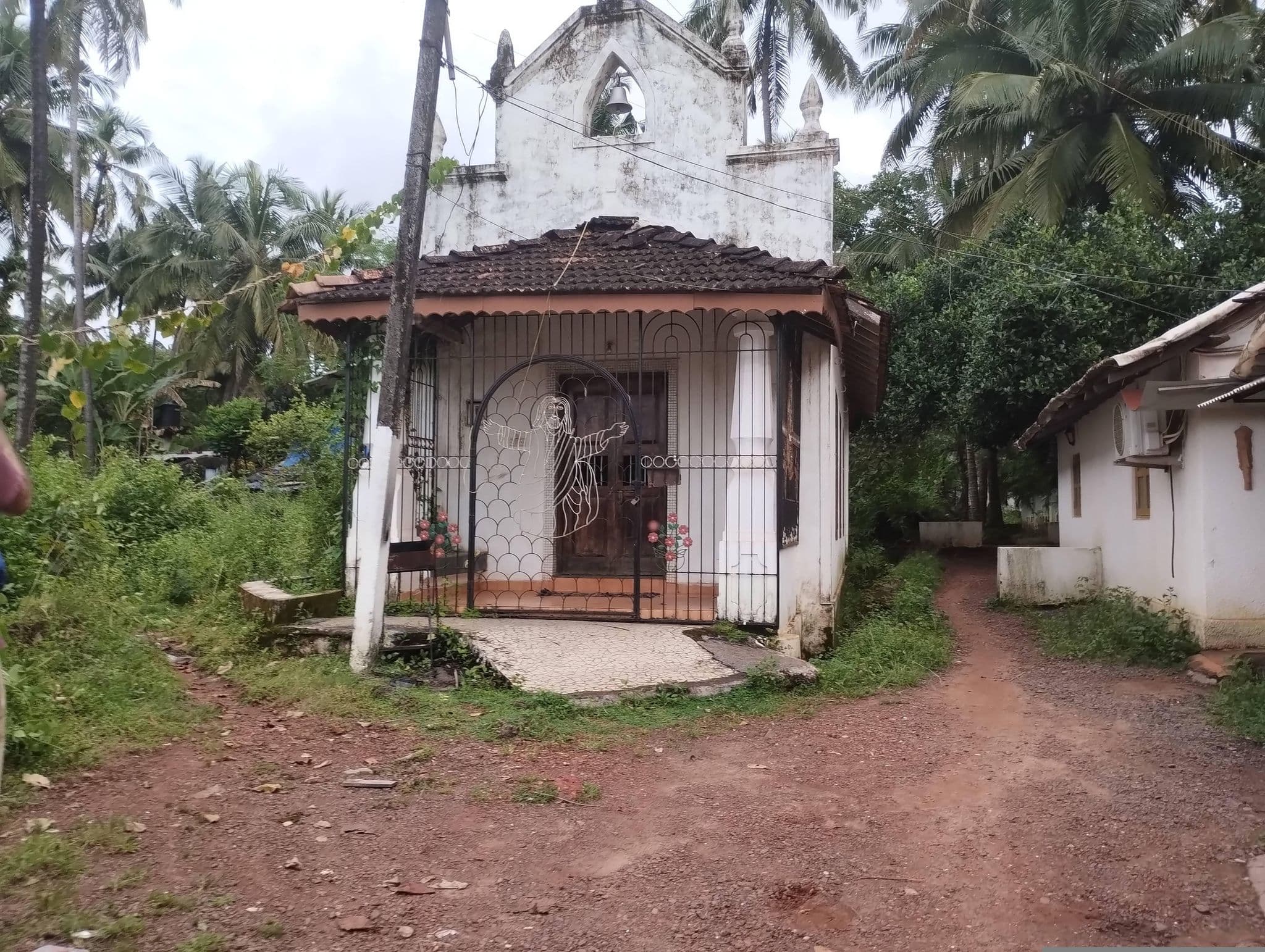 Street view near Craft Hostels, Anjuna — © fn1 (CC BY-SA · Mapillary)