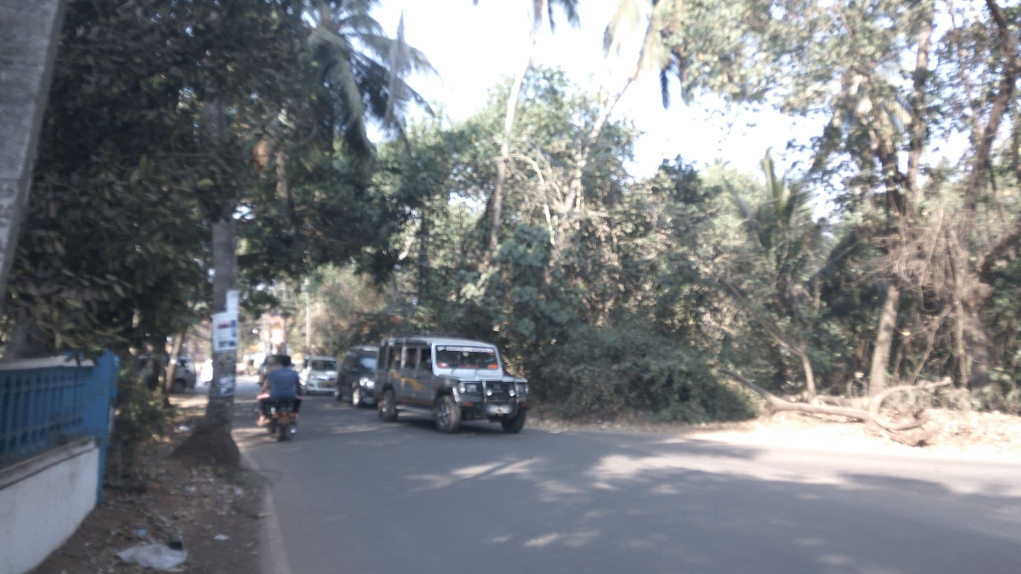 Street view near OYO 6744 StayOut Sunny Holiday Homes, Calangute — © natarajakaveeti (CC BY-SA · Mapillary)