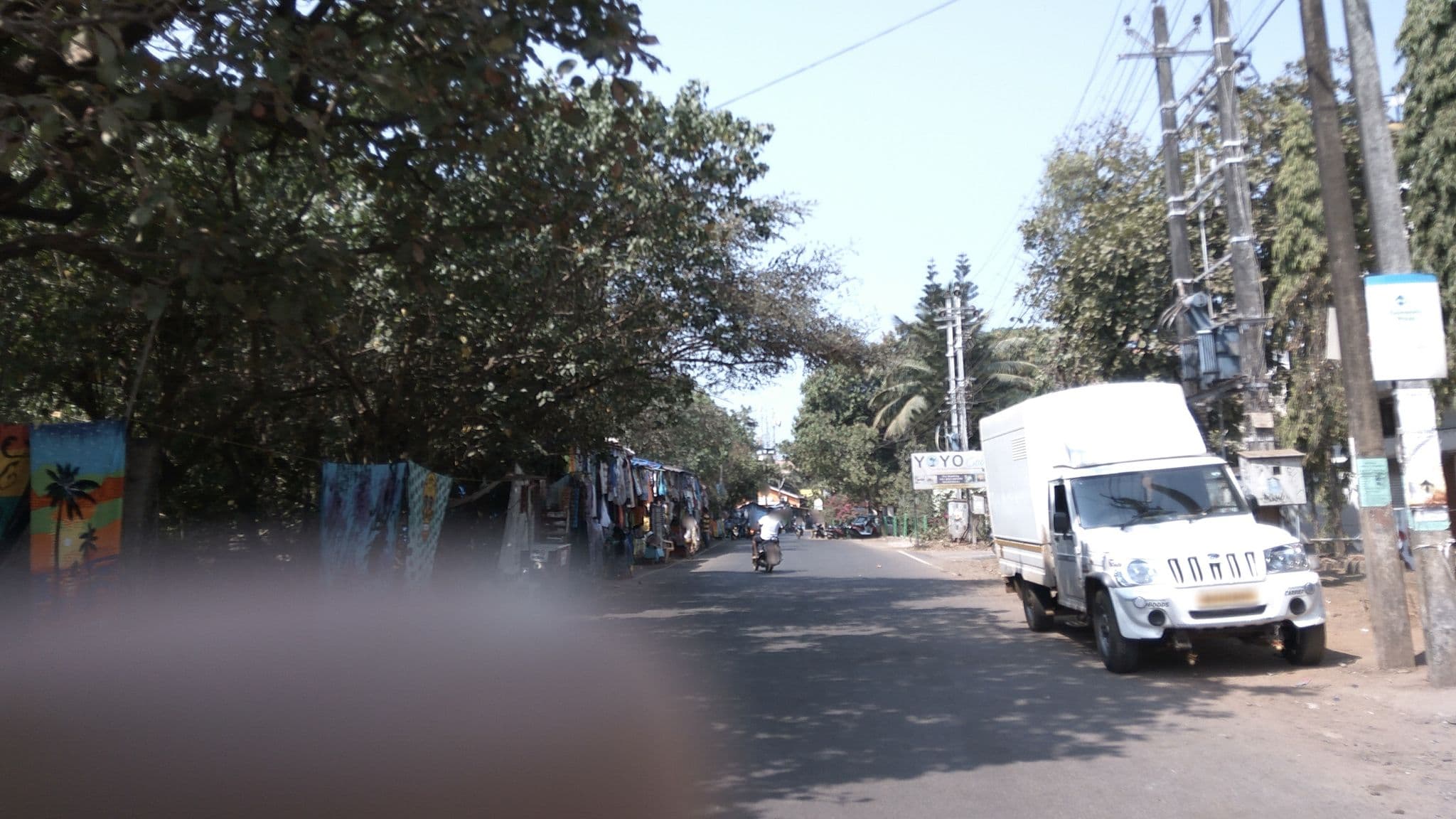 Street view near Urja Resorts, Vagator — © natarajakaveeti (CC BY-SA · Mapillary)