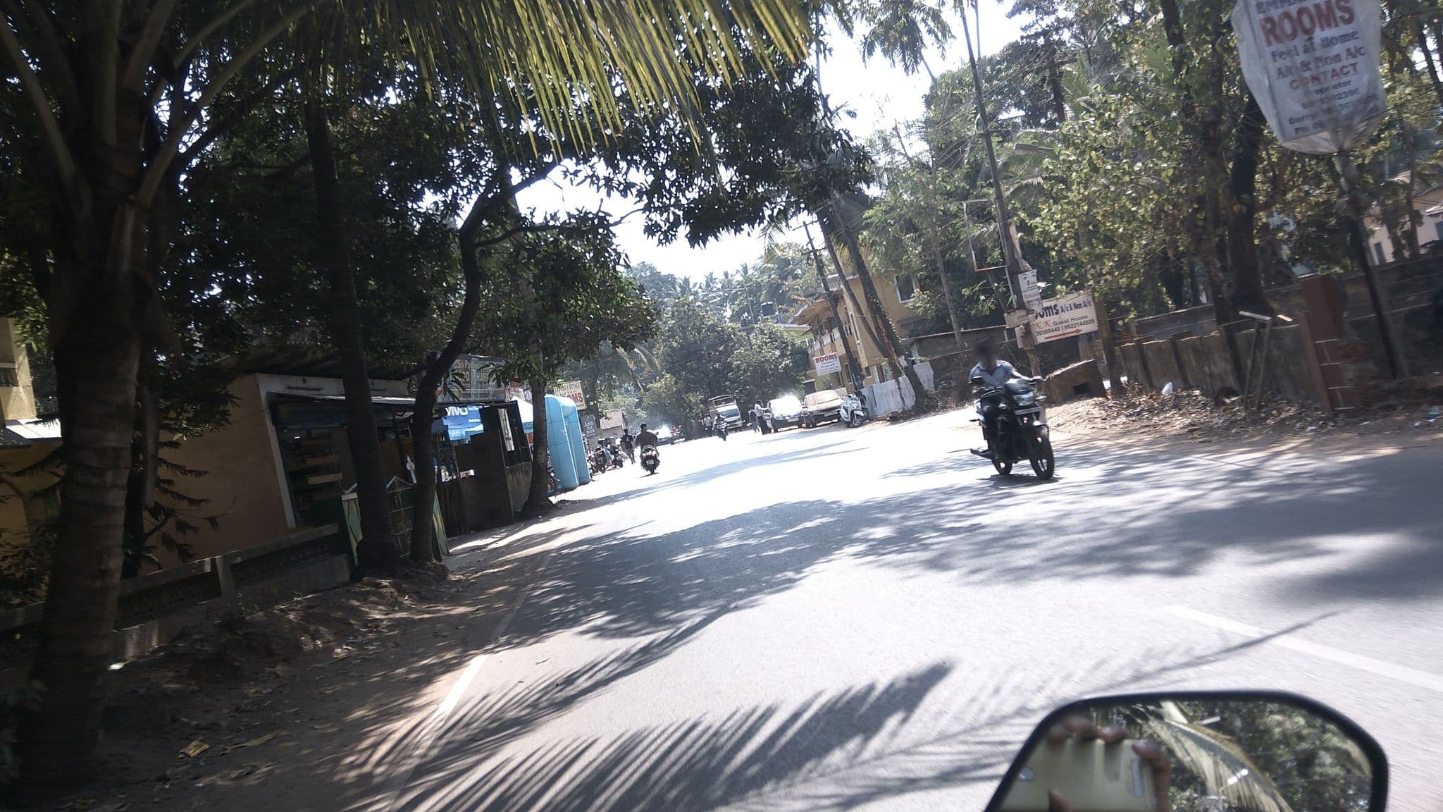 Street view near Orabella Villas and Suites, Calangute — © natarajakaveeti (CC BY-SA · Mapillary)
