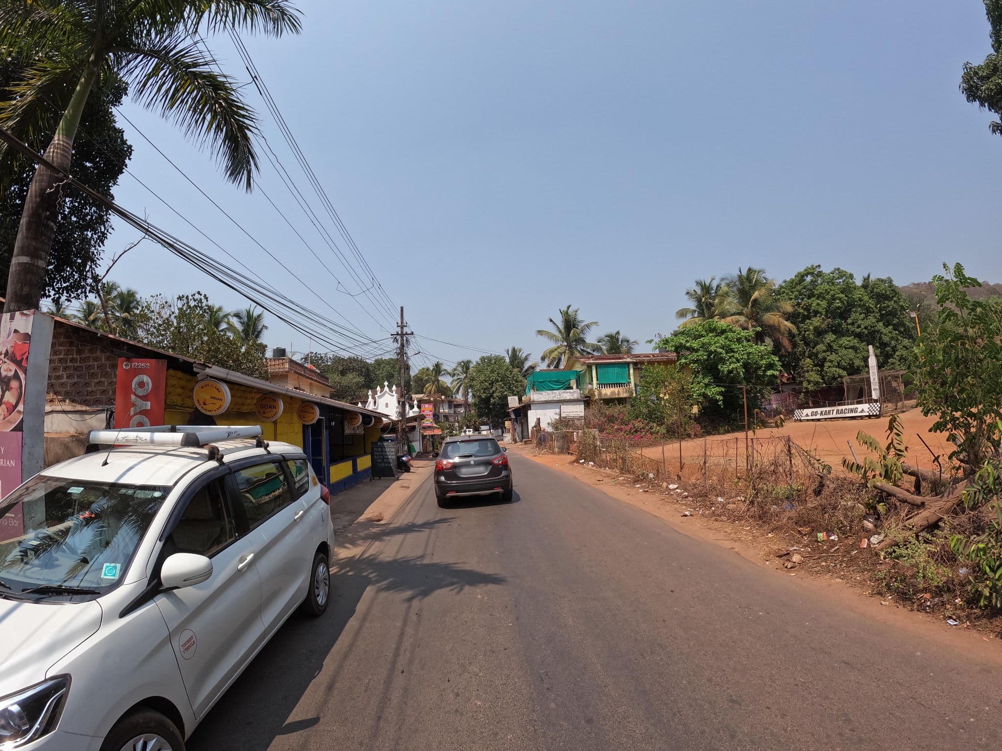 Street view near Rivieria hermitage, Baga — © lucomsky (CC BY-SA · Mapillary)