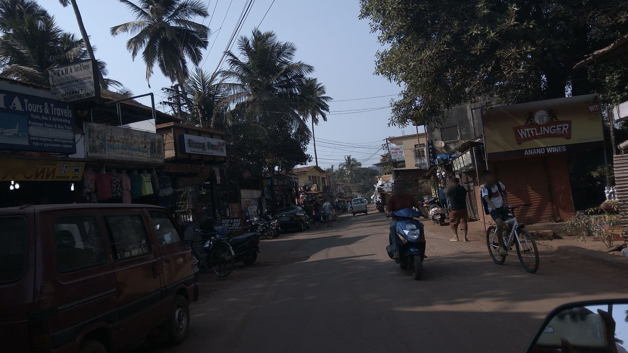 Street view near SR Holiday Home, Baga — © natarajakaveeti (CC BY-SA · Mapillary)