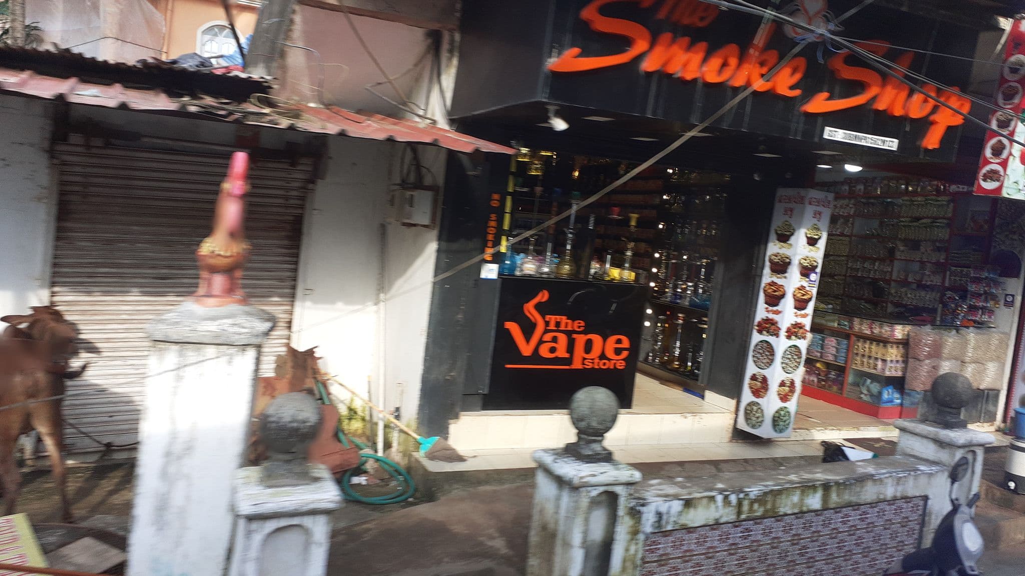 Street view near Baga Paradise Hotel, Calangute — © aintgd (CC BY-SA · Mapillary)