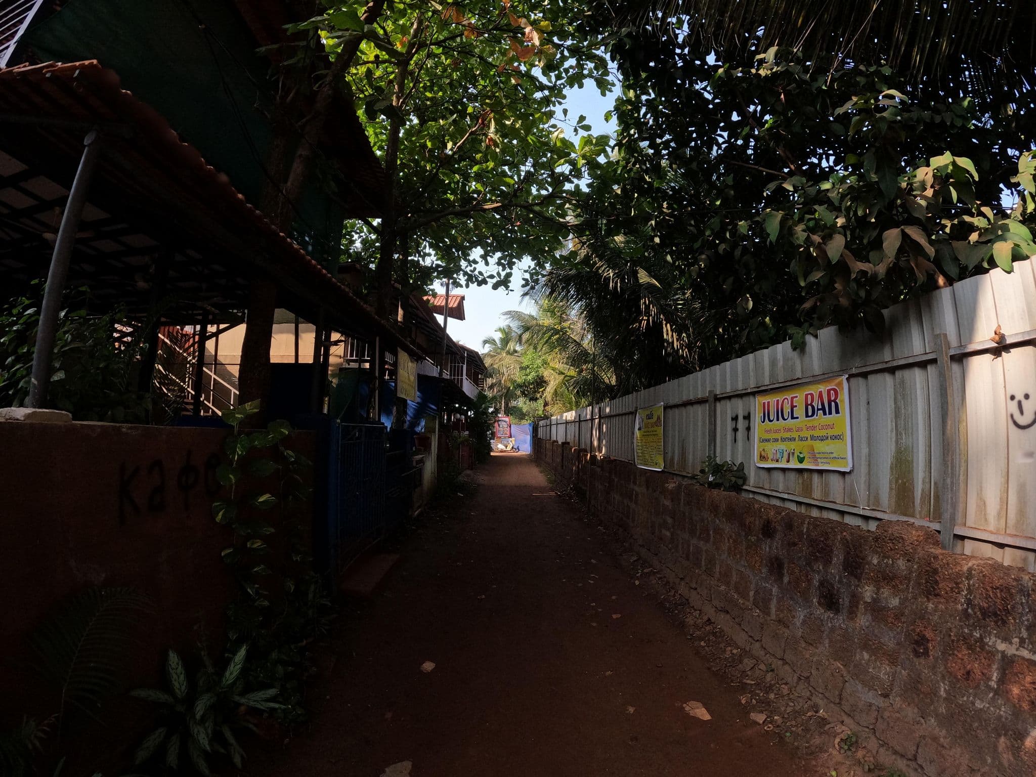 Street view near Villa Susegat, Morjim — © lucomsky (CC BY-SA · Mapillary)
