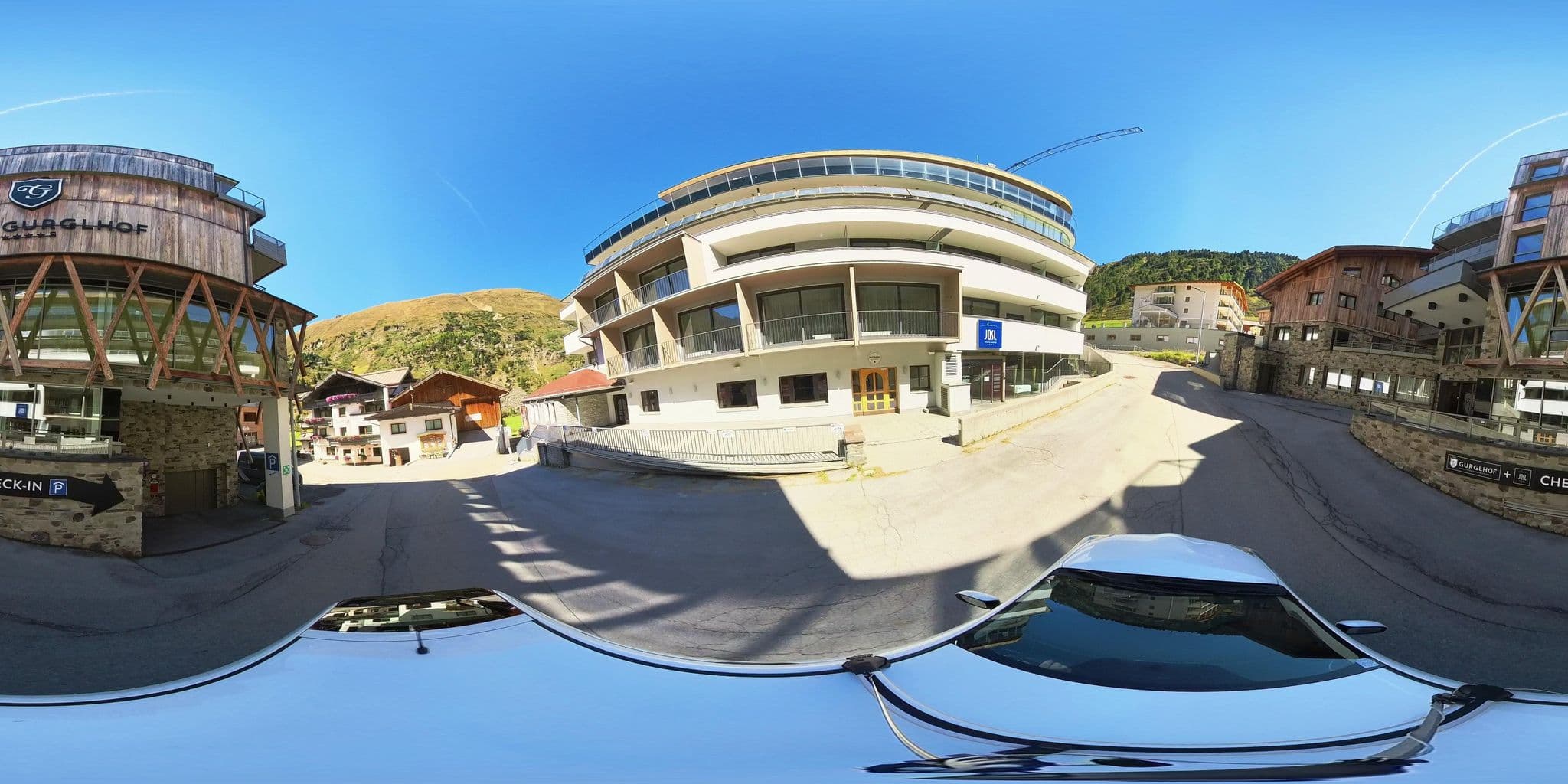 Street view near Gurglhof, Sölden