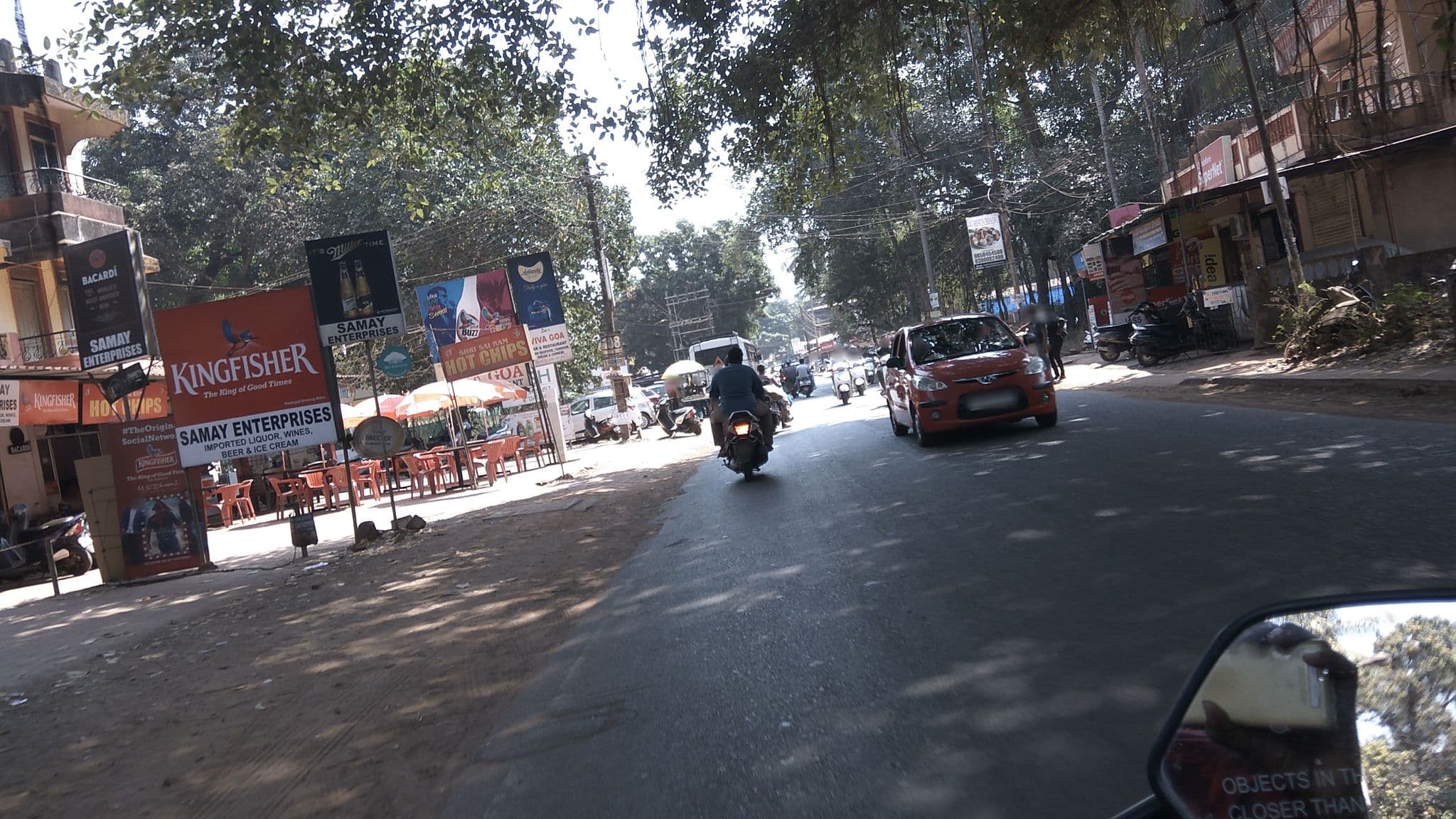 Street view near Casa Rofina Guest House, Candolim — © natarajakaveeti (CC BY-SA · Mapillary)