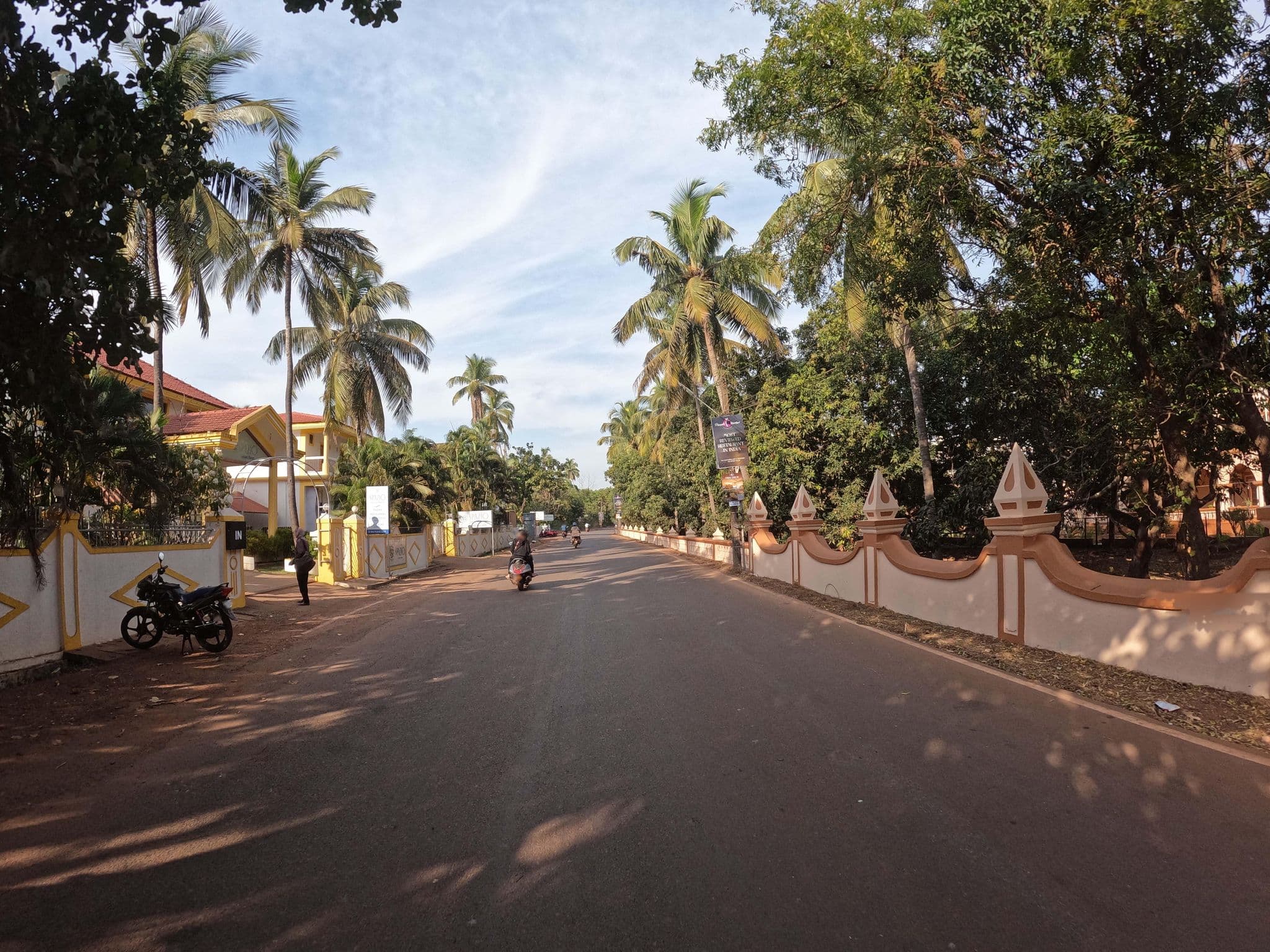 Street view near Spazio, Anjuna — © lucomsky (CC BY-SA · Mapillary)
