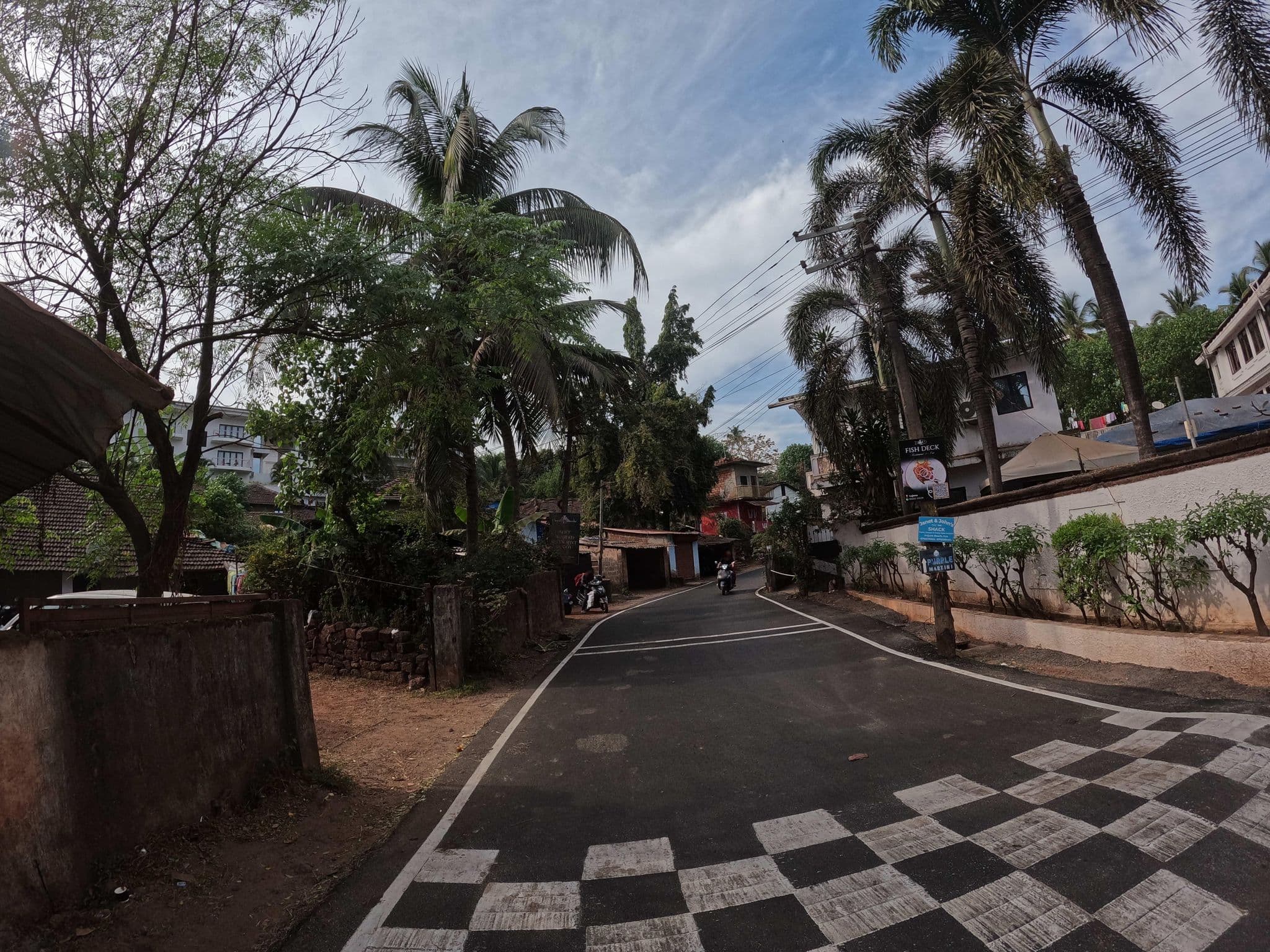 Street view near Lazy Holidays, Baga — © lucomsky (CC BY-SA · Mapillary)