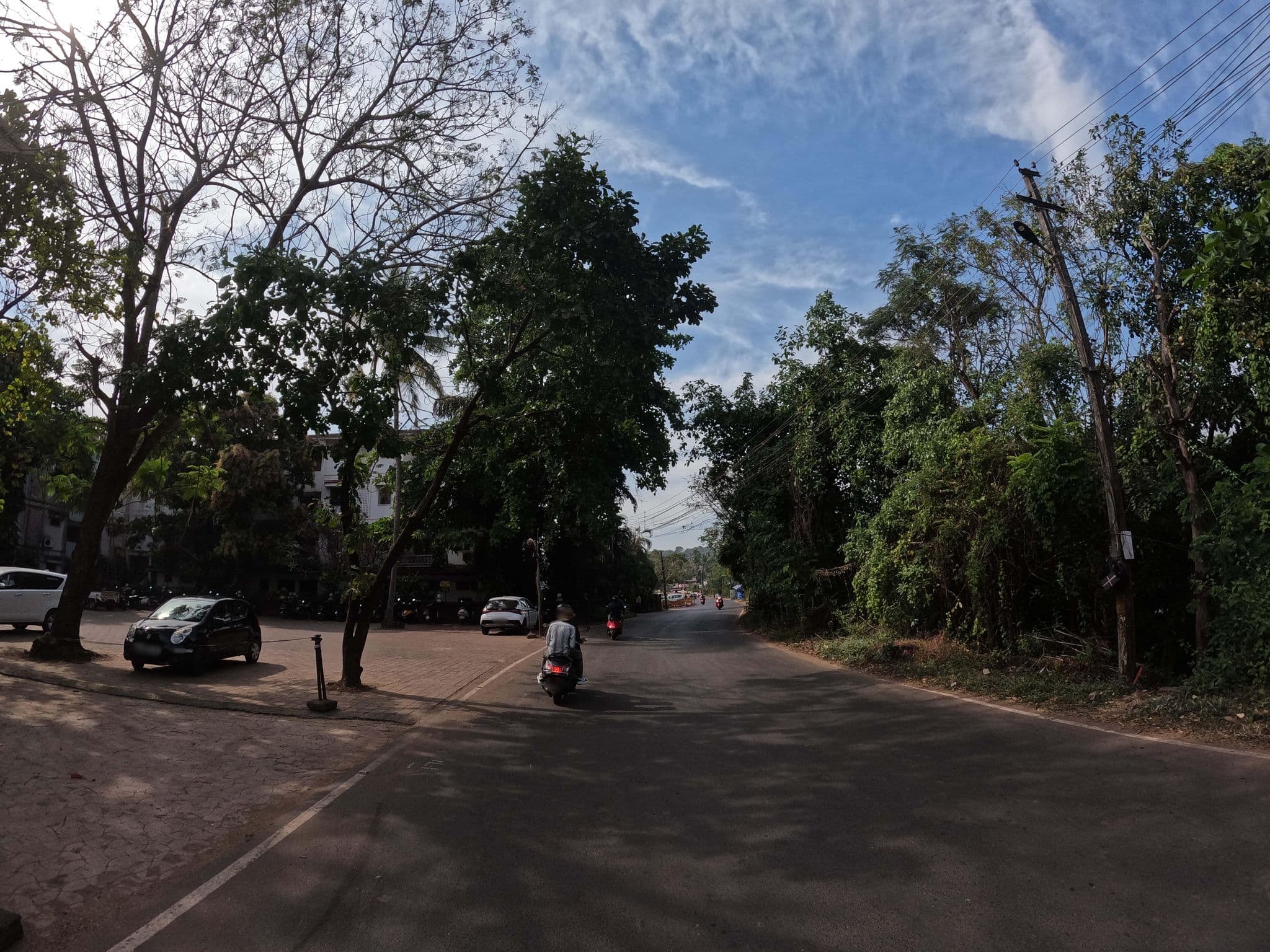 Street view near Oyo 61963 Lake View Studios Baga, Baga — © lucomsky (CC BY-SA · Mapillary)