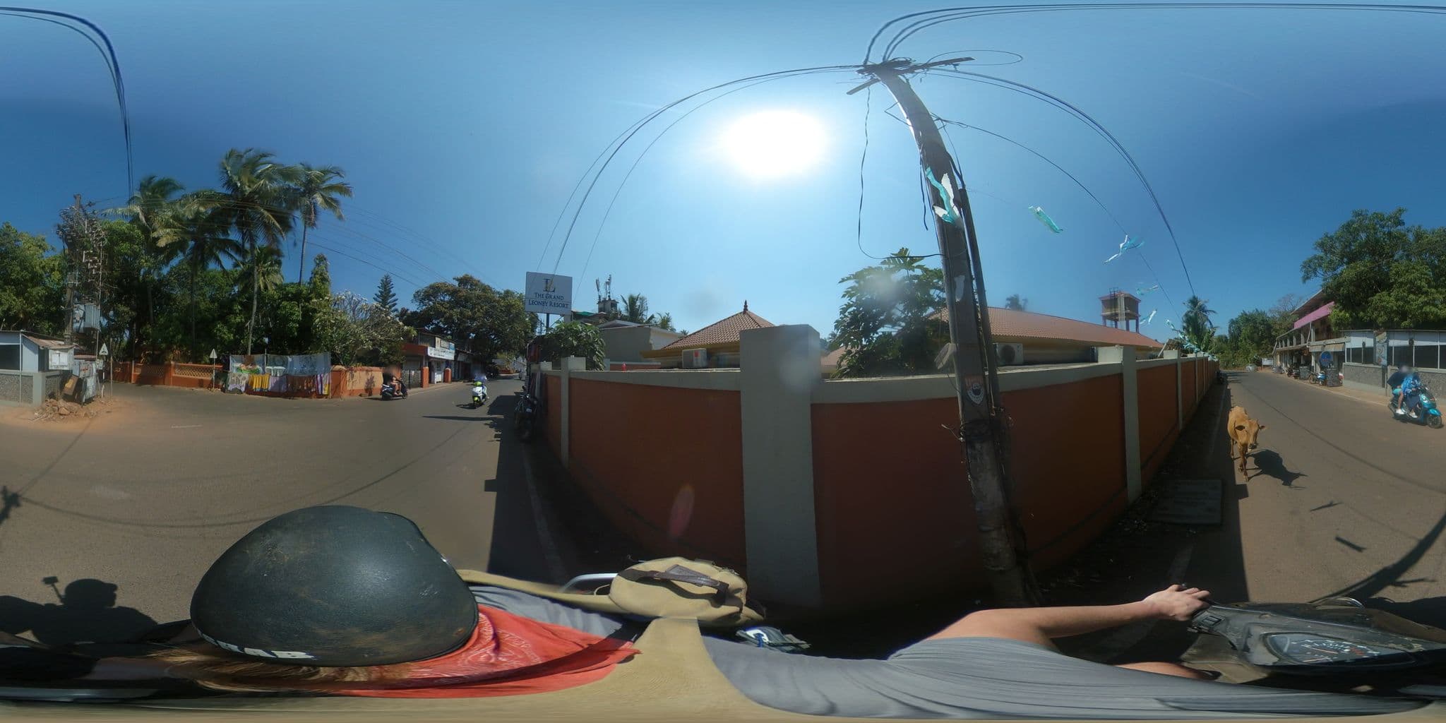 Street view near Jaws, Vagator — © vovenarg (CC BY-SA · Mapillary)