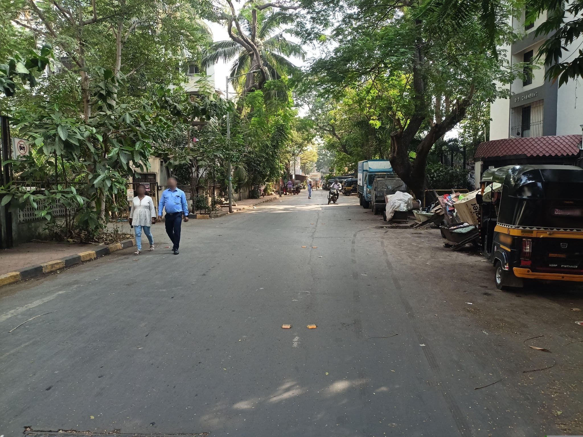 Street view near Sea View, Dhārāvi — © fictic (CC BY-SA · Mapillary)