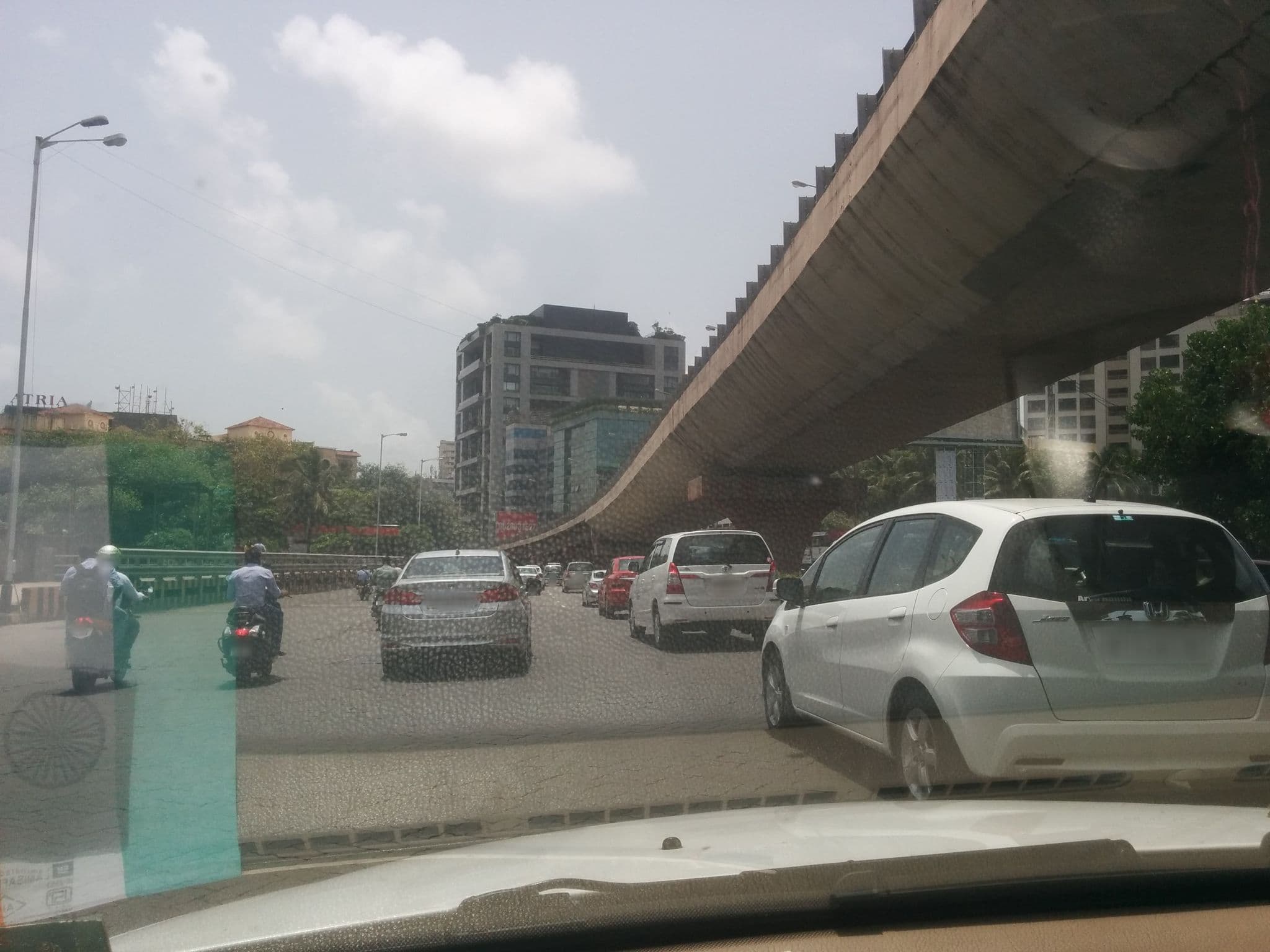 Street view near Sunville Hotel, Dhārāvi — © shravan91 (CC BY-SA · Mapillary)
