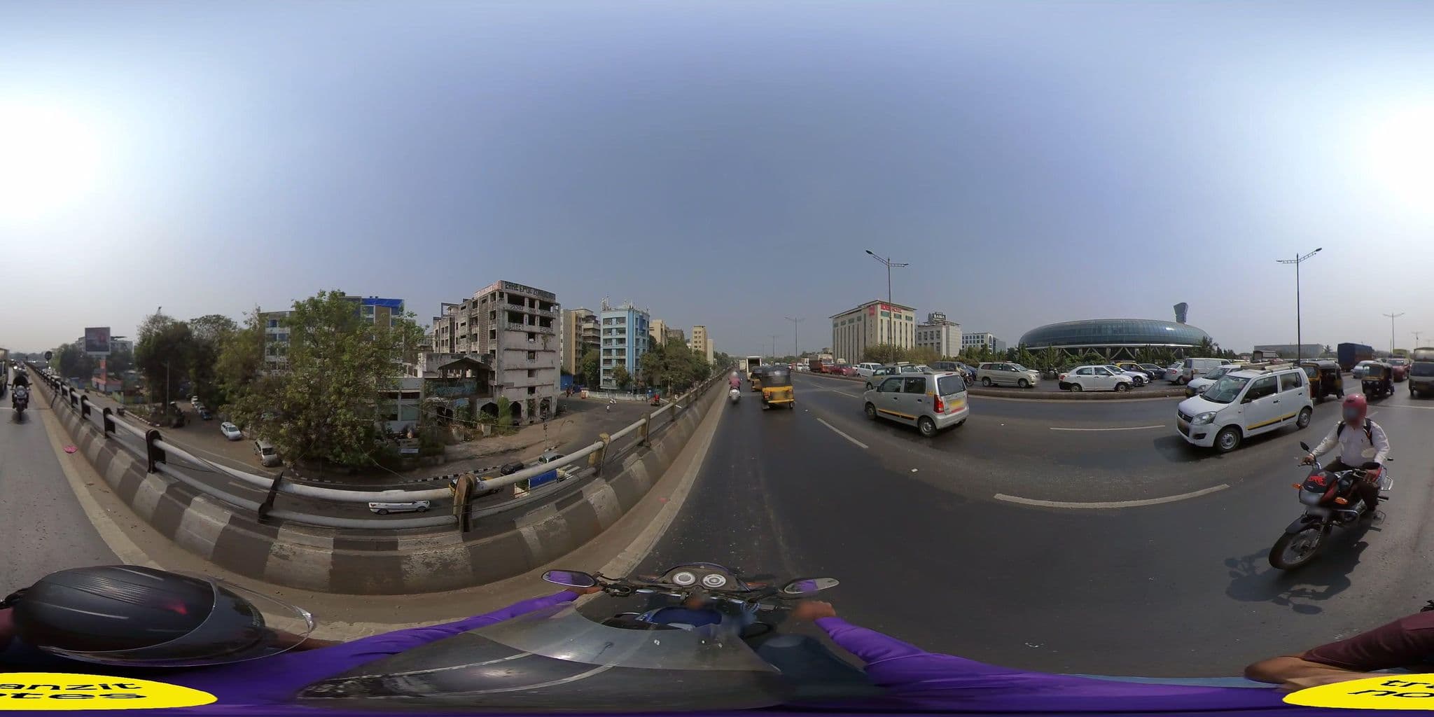 Street view near Hotel Avion, Mumbai — © tranzitnotes (CC BY-SA · Mapillary)