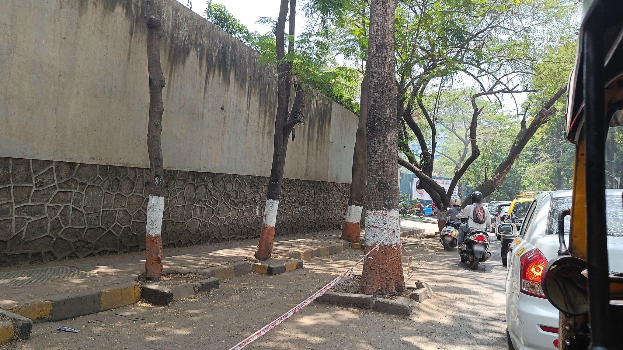 Street view near Laurent and Benon Suites - Santacruz East, Mumbai — © varunbhakhri (CC BY-SA · Mapillary)