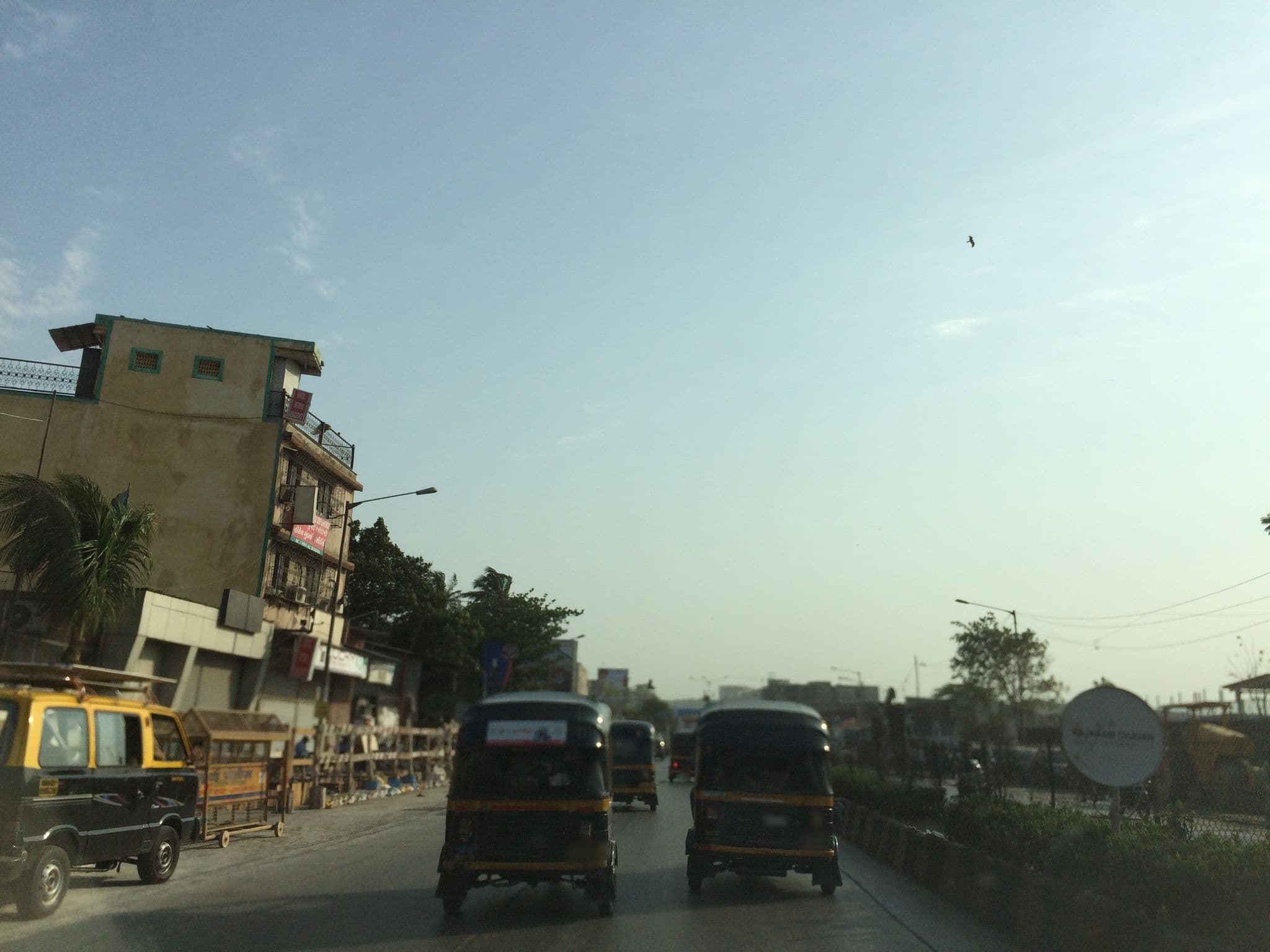 Street view near Hotel Amana Suites, Mumbai — © shravan91 (CC BY-SA · Mapillary)
