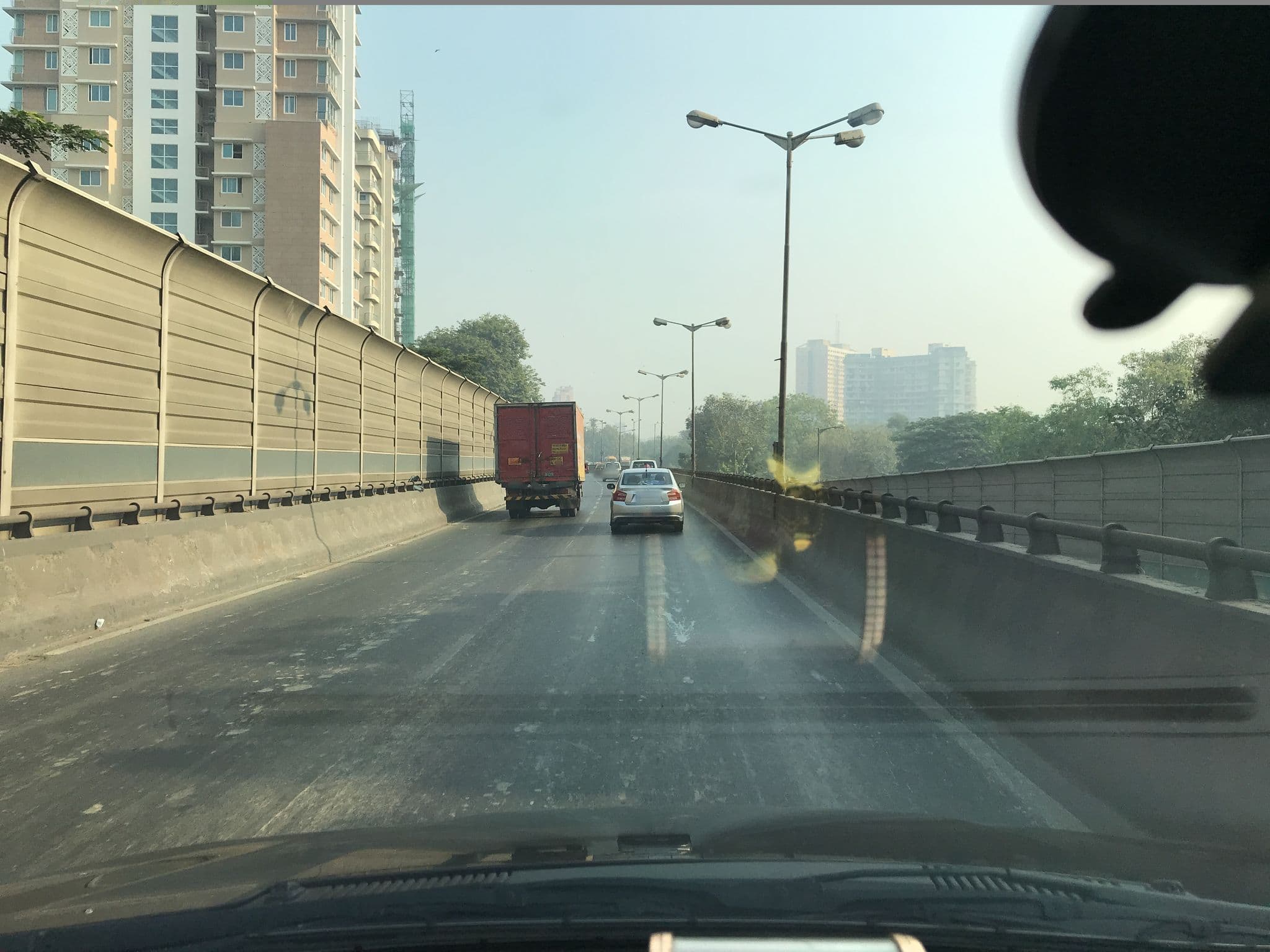 Street view near Vivanta, Dhārāvi — © amhatre76 (CC BY-SA · Mapillary)