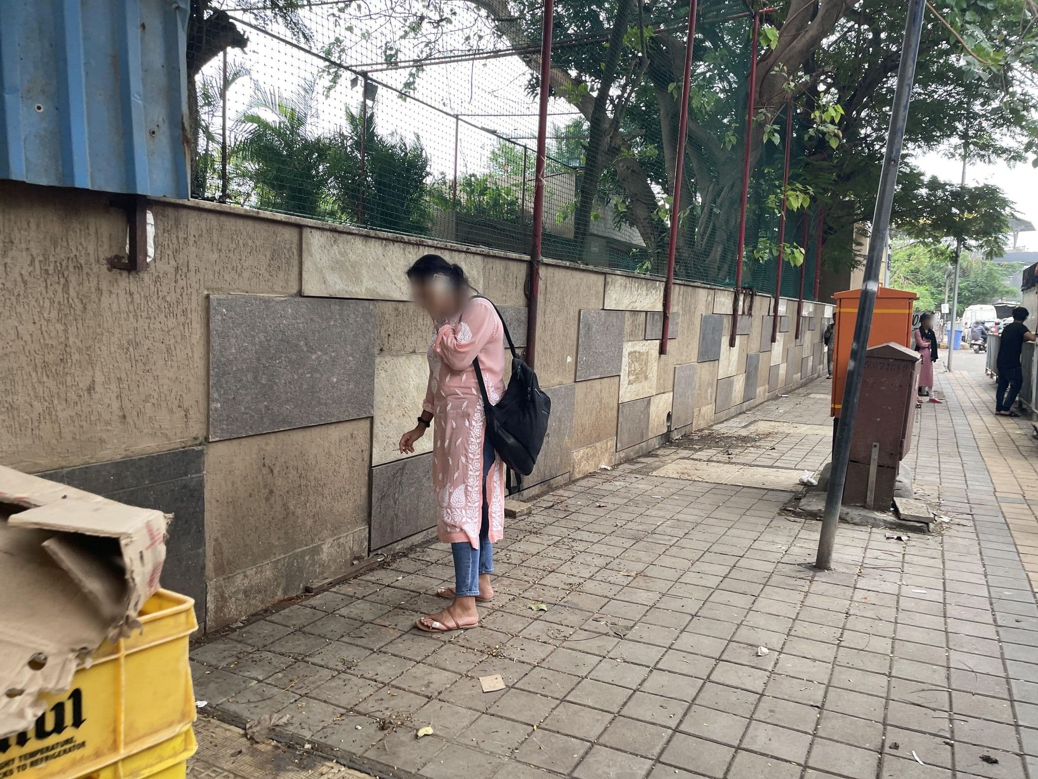 Street view near Malad Guest House, Borivli — © bhavyapatwa (CC BY-SA · Mapillary)