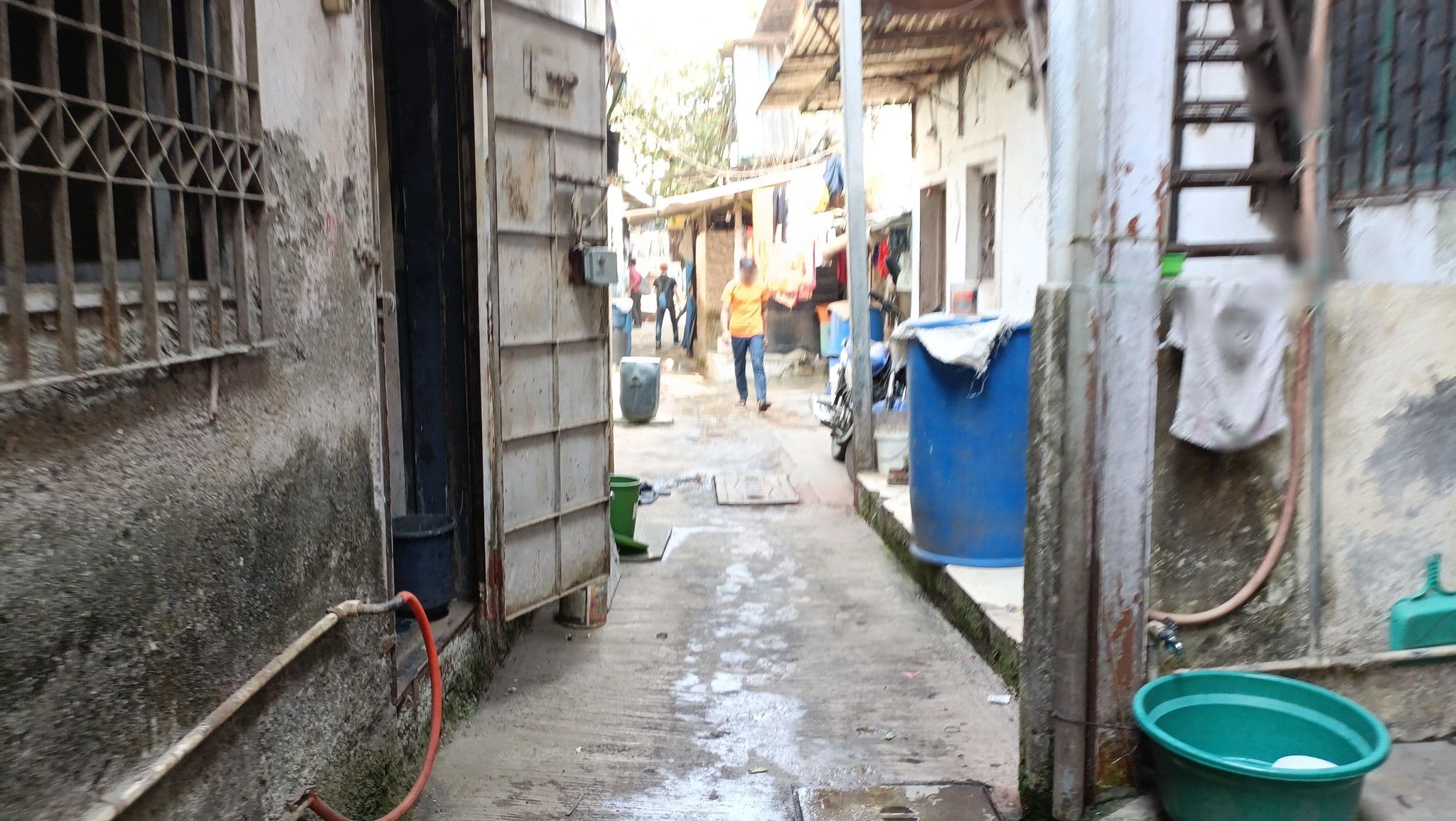 Street view near Gujarat Gaurav Inn Pvt. Ltd., Borivli — © Rati24 (CC BY-SA · Mapillary)