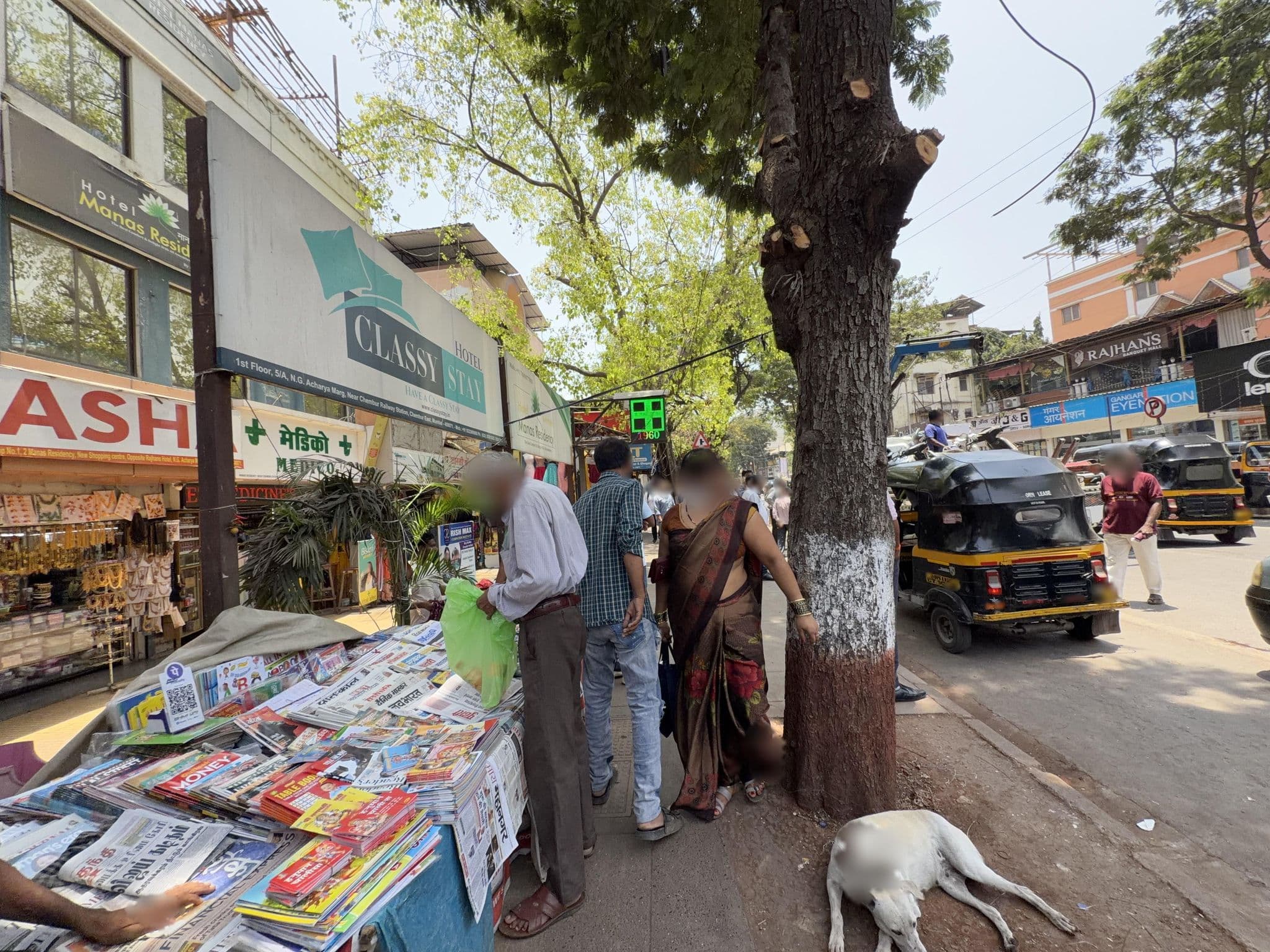 Street view near Hotel Manas Residency, Mumbai — © SidStark (CC BY-SA · Mapillary)