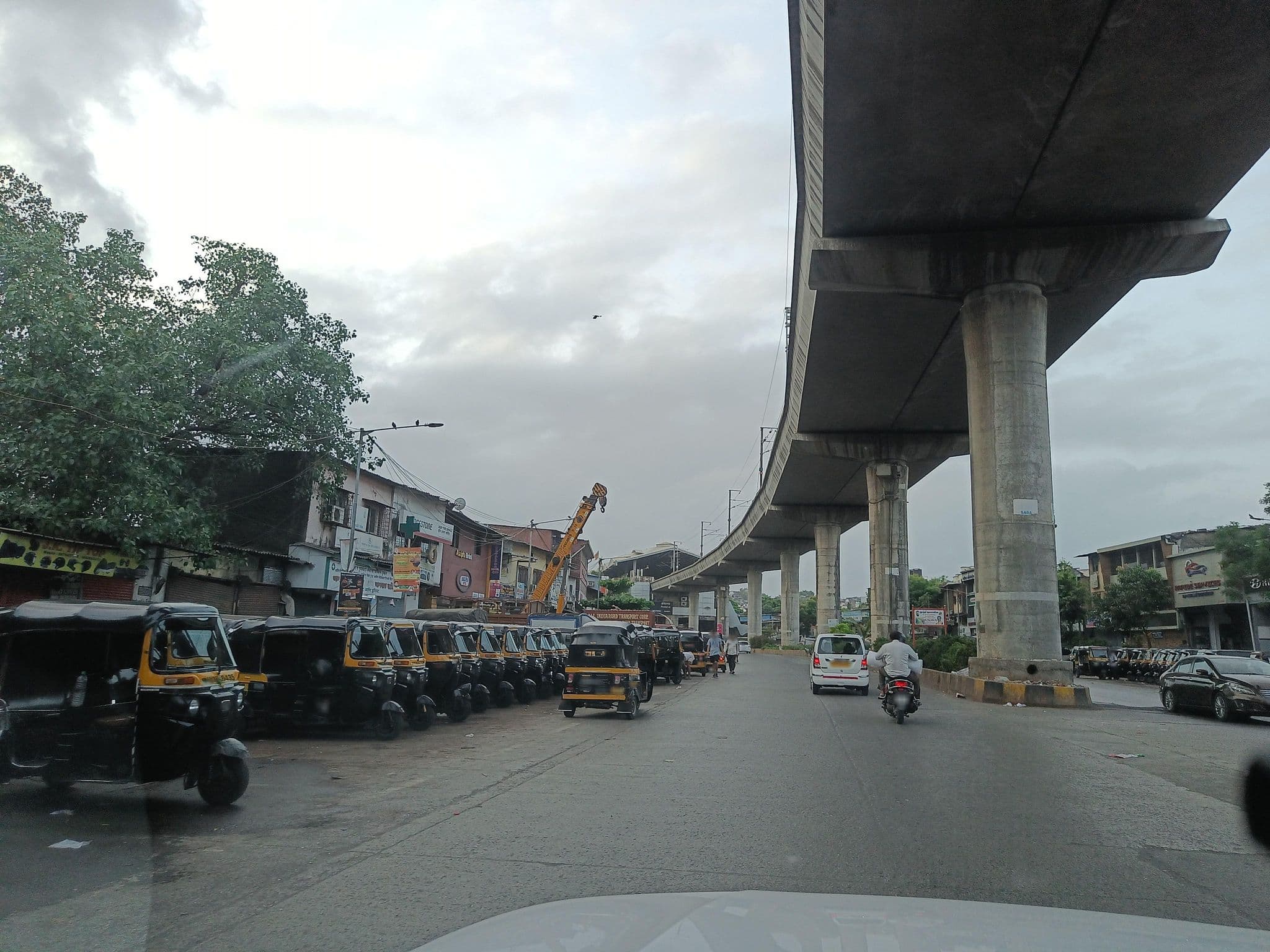 Street view near OYO 8311 Hotel Galaxy Residency, Powai — © varunbhakhri (CC BY-SA · Mapillary)