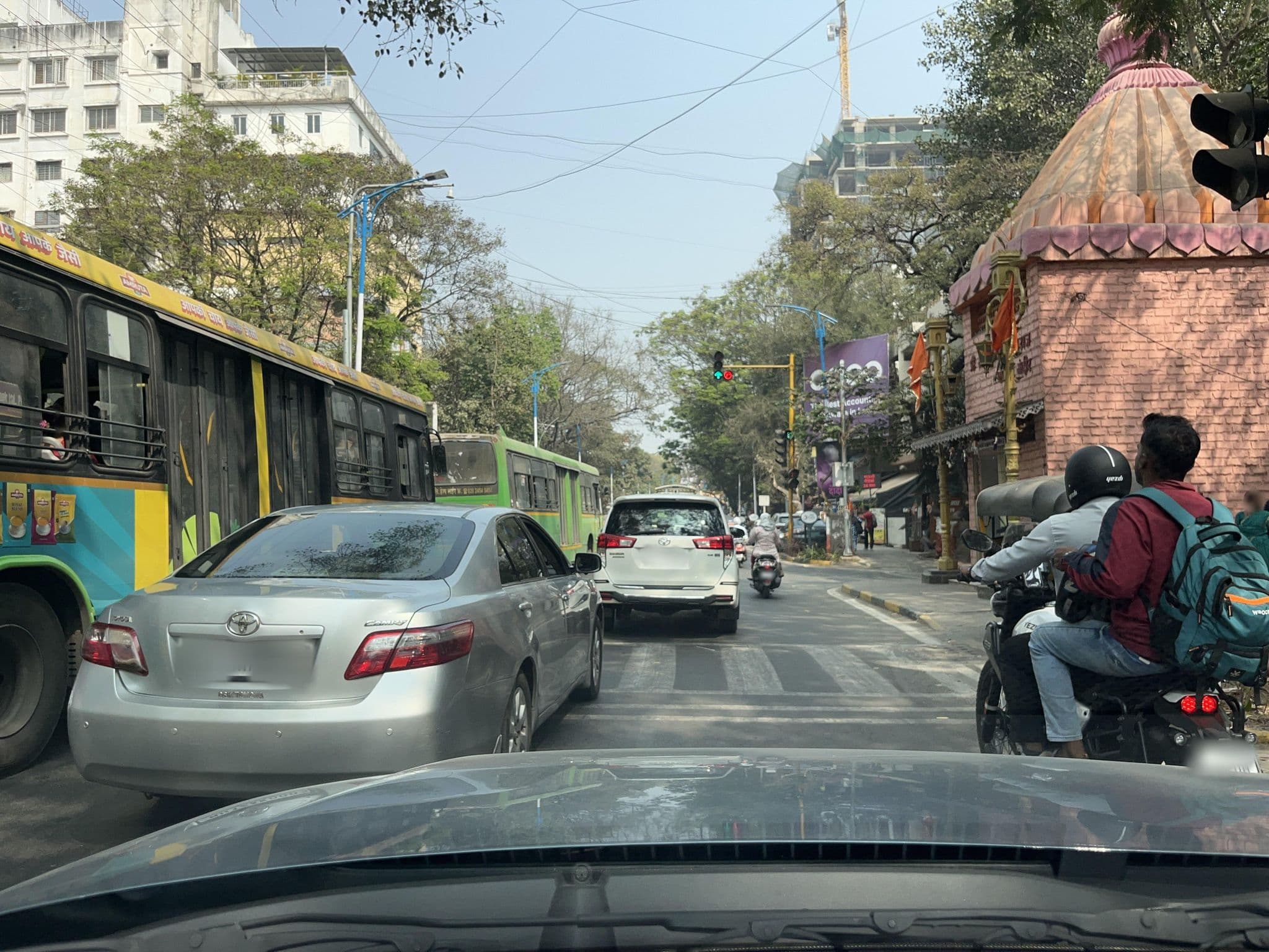 Street view near Quality Inn, Shivaji Nagar — © Absawant (CC BY-SA · Mapillary)
