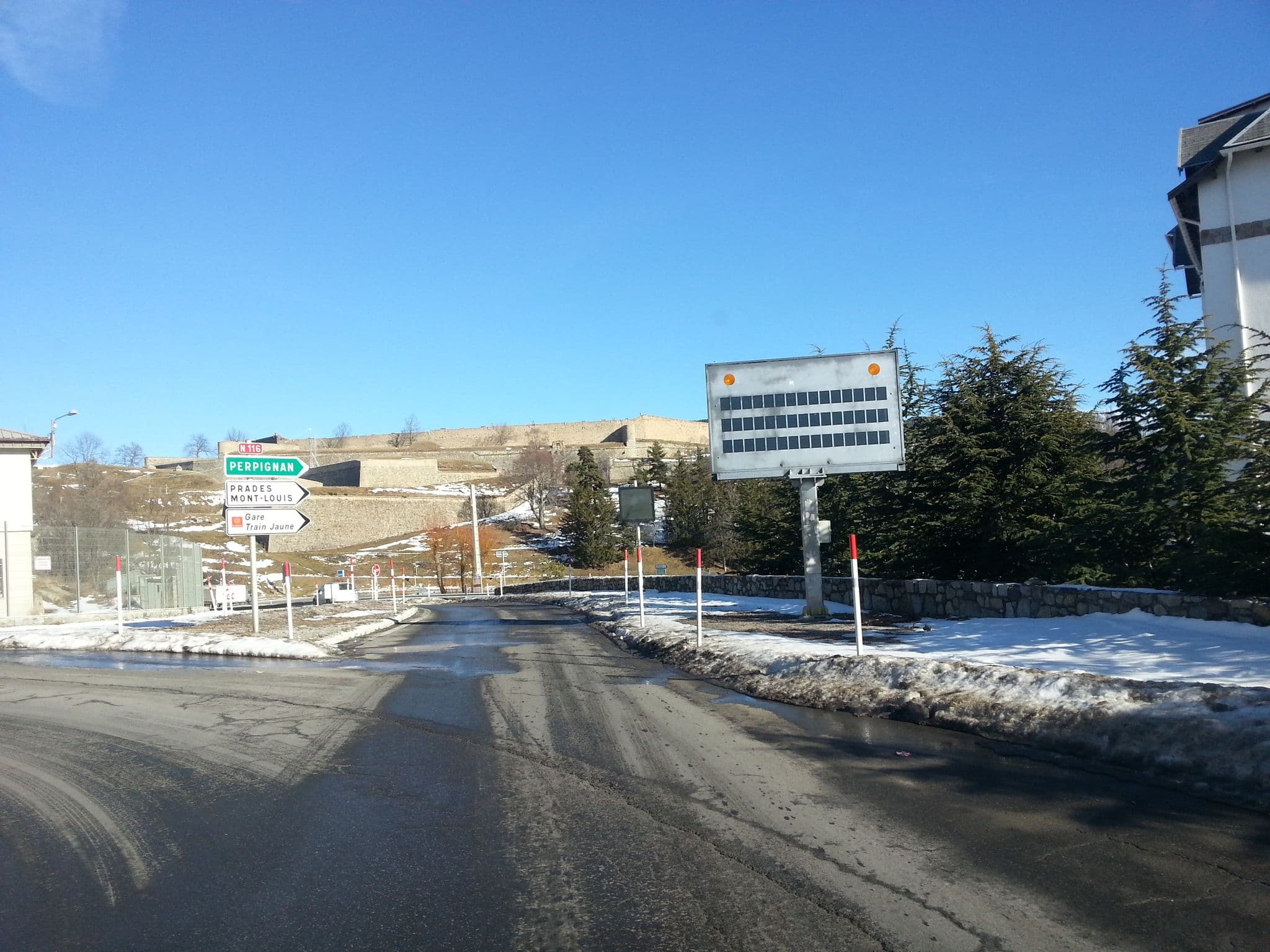 Street view near Hôtel Club IGeSA Les Sorbiers, Font-Romeu-Odeillo-Via — © paulinus (CC BY-SA · Mapillary)
