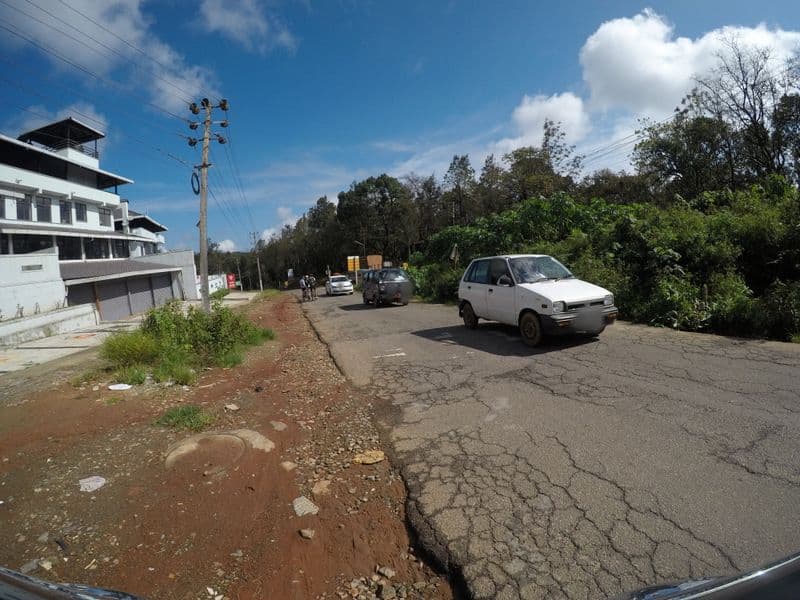 Street view near Treebo Vrindavan Coorg, Madikeri — © deepak_bicycle (CC BY-SA · Mapillary)