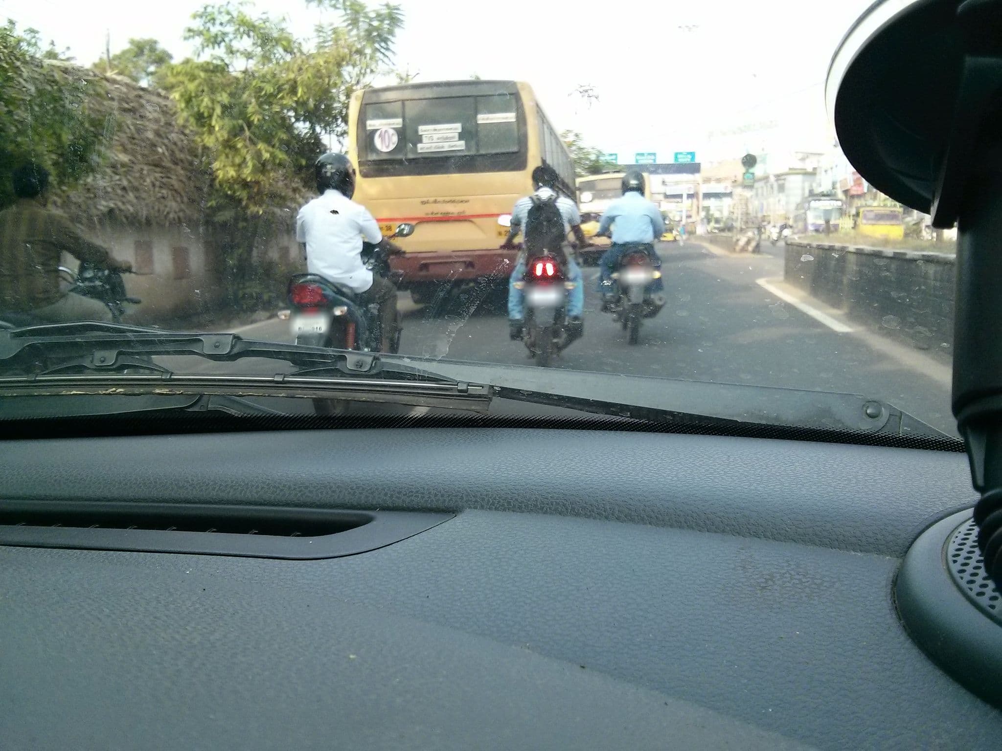 Street view near Hotel RR, Coimbatore — © supersubra (CC BY-SA · Mapillary)