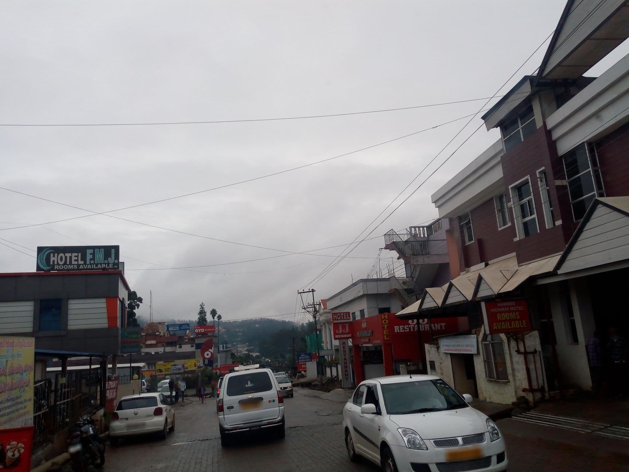 Street view near Hotel Eden, Ooty — © venkanna37 (CC BY-SA · Mapillary)