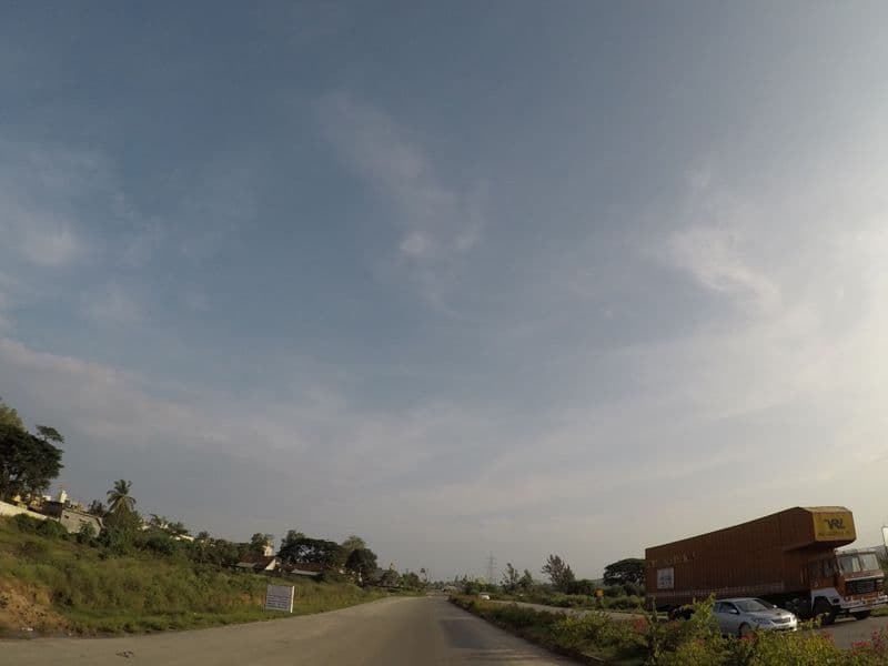 Street view near Haveli Holiday Home, Chikmagalūr — © deepak_bicycle (CC BY-SA · Mapillary)