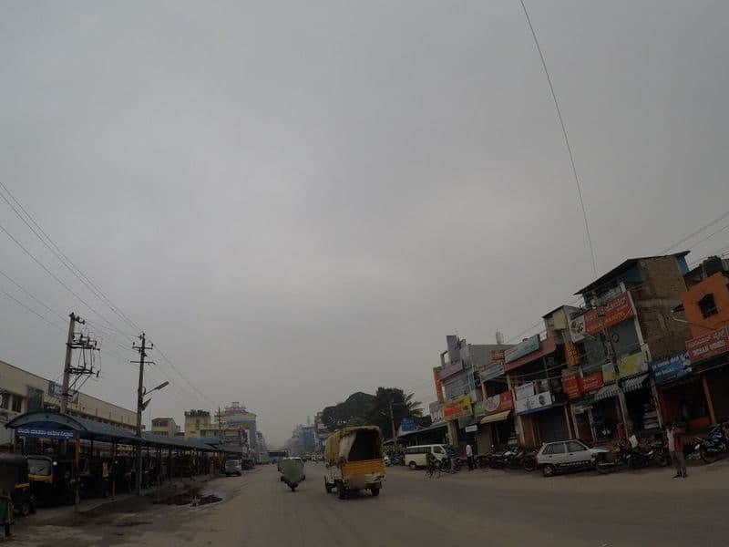 Street view near Navarathna Residency, Chikmagalūr — © deepak_bicycle (CC BY-SA · Mapillary)