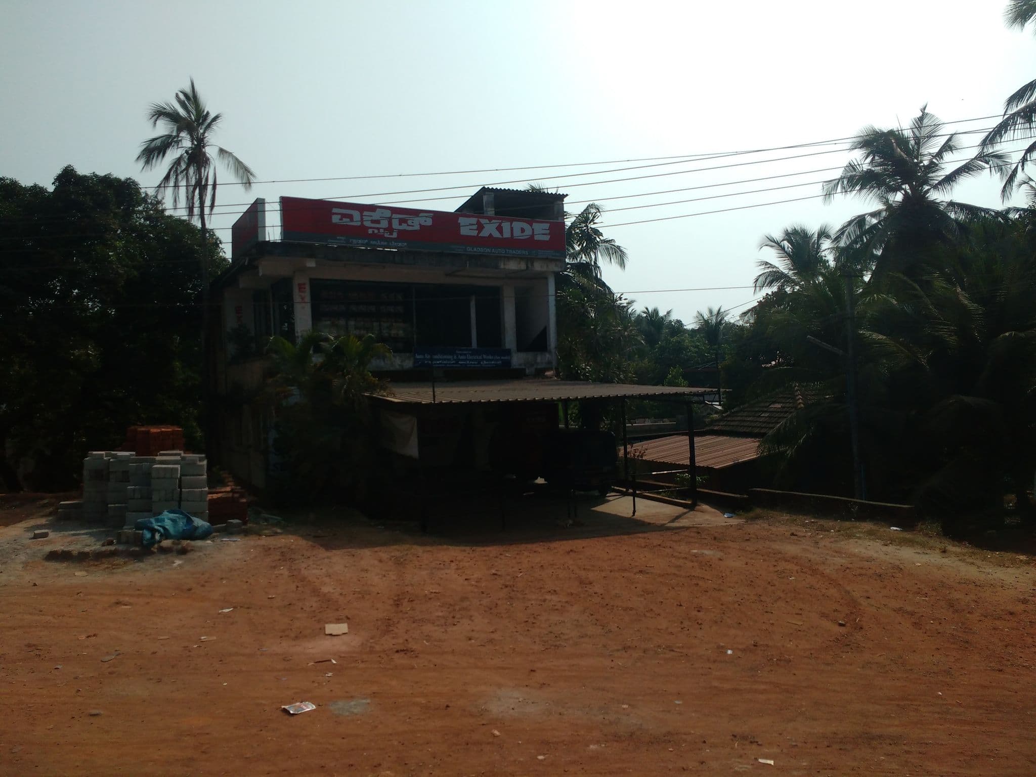Street view near Mai Manor, Mangaluru — © srividya (CC BY-SA · Mapillary)