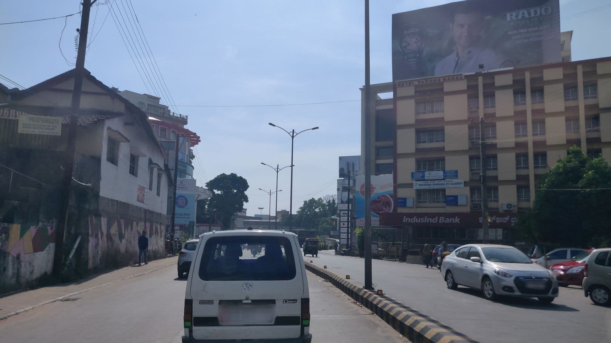 Street view near Hotel Panchamahal, Mangaluru — © janetmishineva (CC BY-SA · Mapillary)